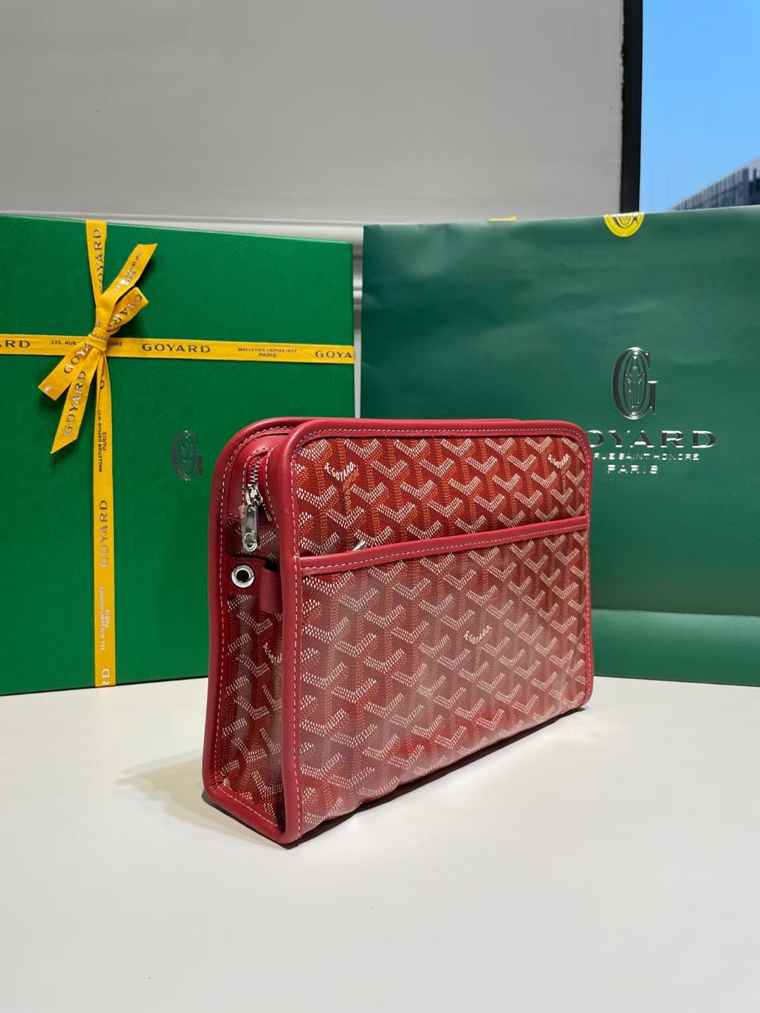 GOYARD Goyardine Jouvence Toiletry Pouch red
