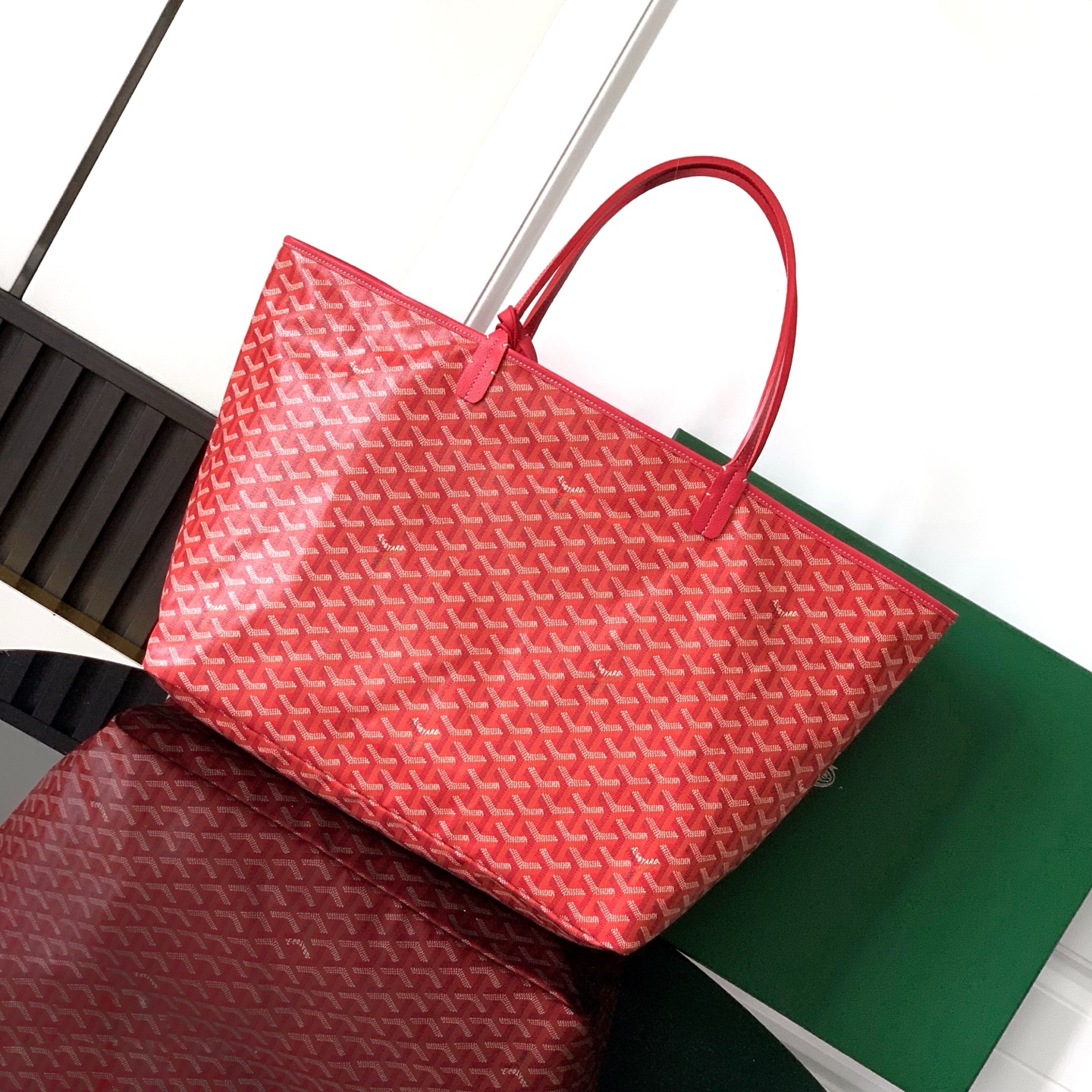 GOYARD Goyardine Le Jardin Saint Louis PM Iris bag red