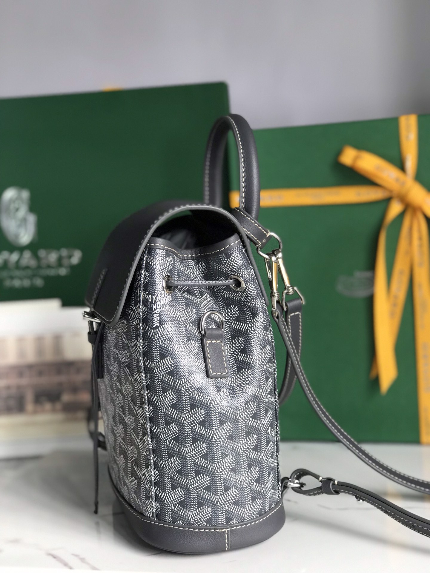 Goyard Goyardine Mini Alpin cinza Couro ref.1381263