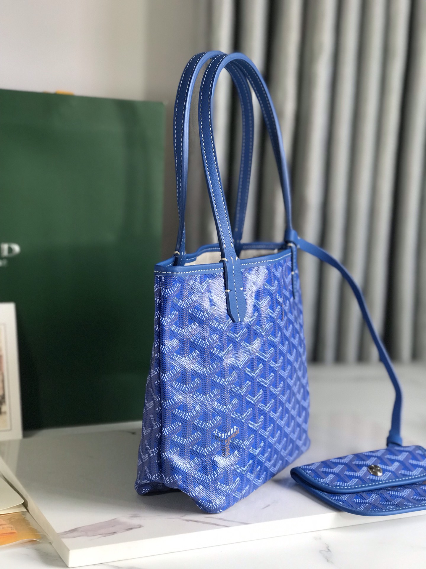 GOYARD Goyardine Reversible Mini Anjou blue1674987
