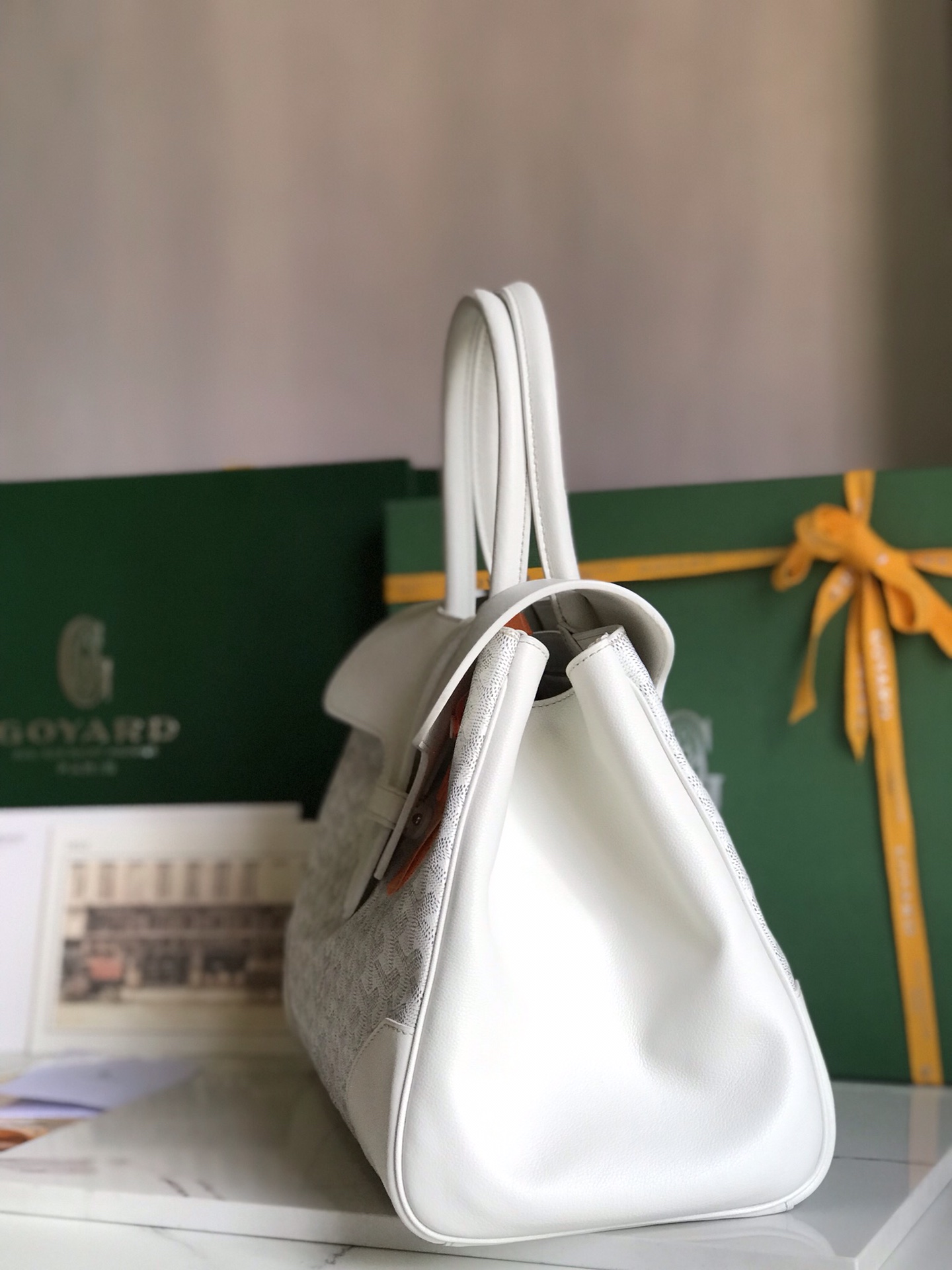 GOYARD Goyardine Saigon Tote white