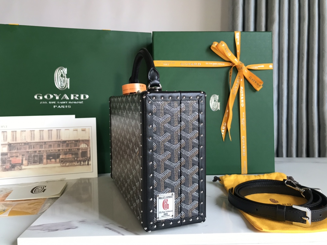 Goyard Grand Hotel Trunk Bag black Brown | eBay