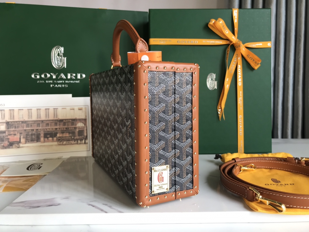 Goyard Grand Hotel Trunk Bag Coated Canvas PM Black 1717911