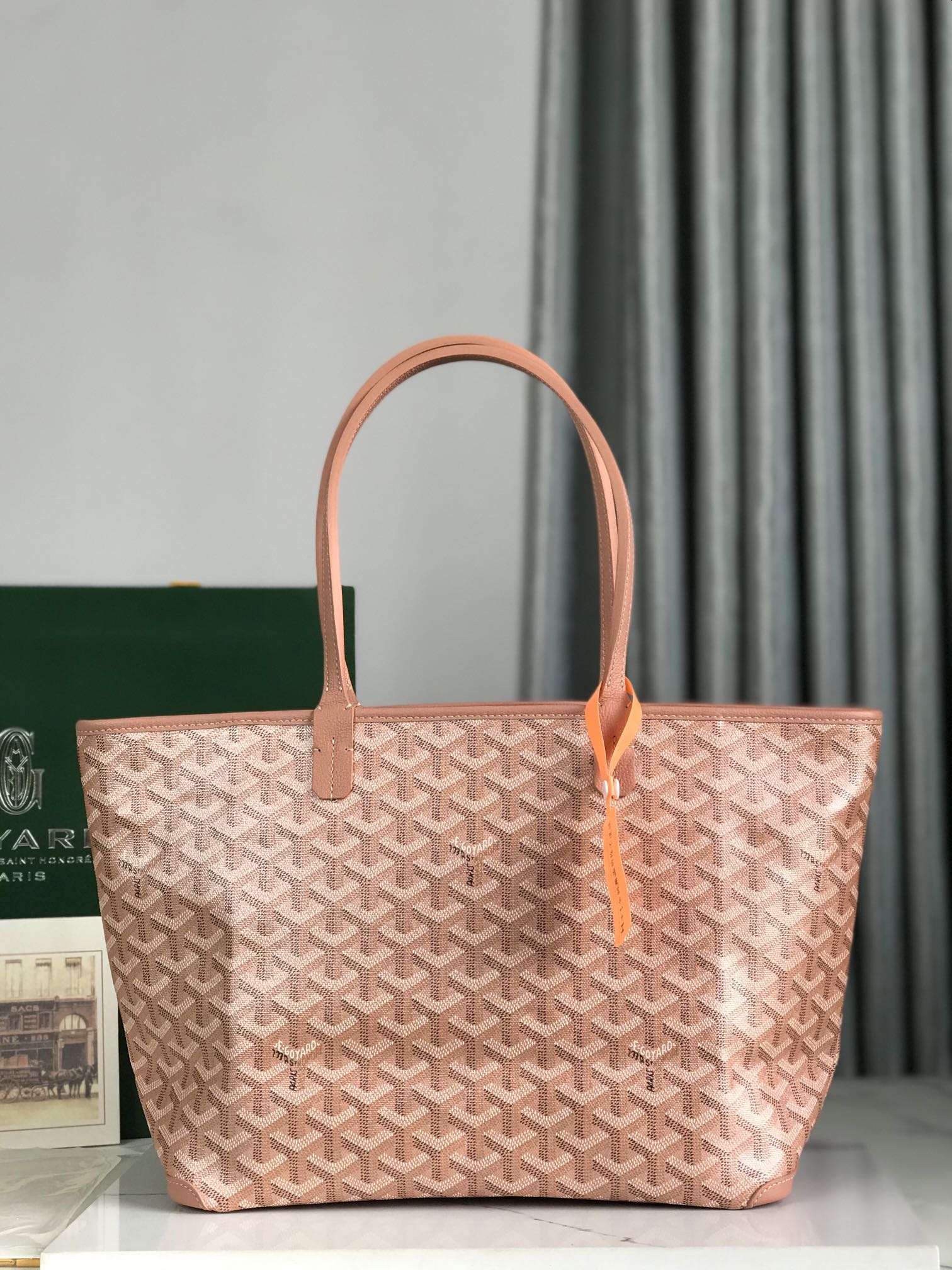 GOYARD Iridescent Goyardine Saint Louis PM Pearly Coral
