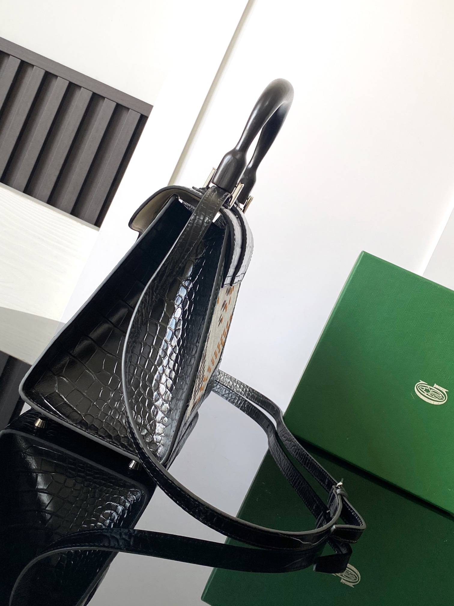 Goyard Matignon Crocodile Pattern Leather Top Handle Bag – Black