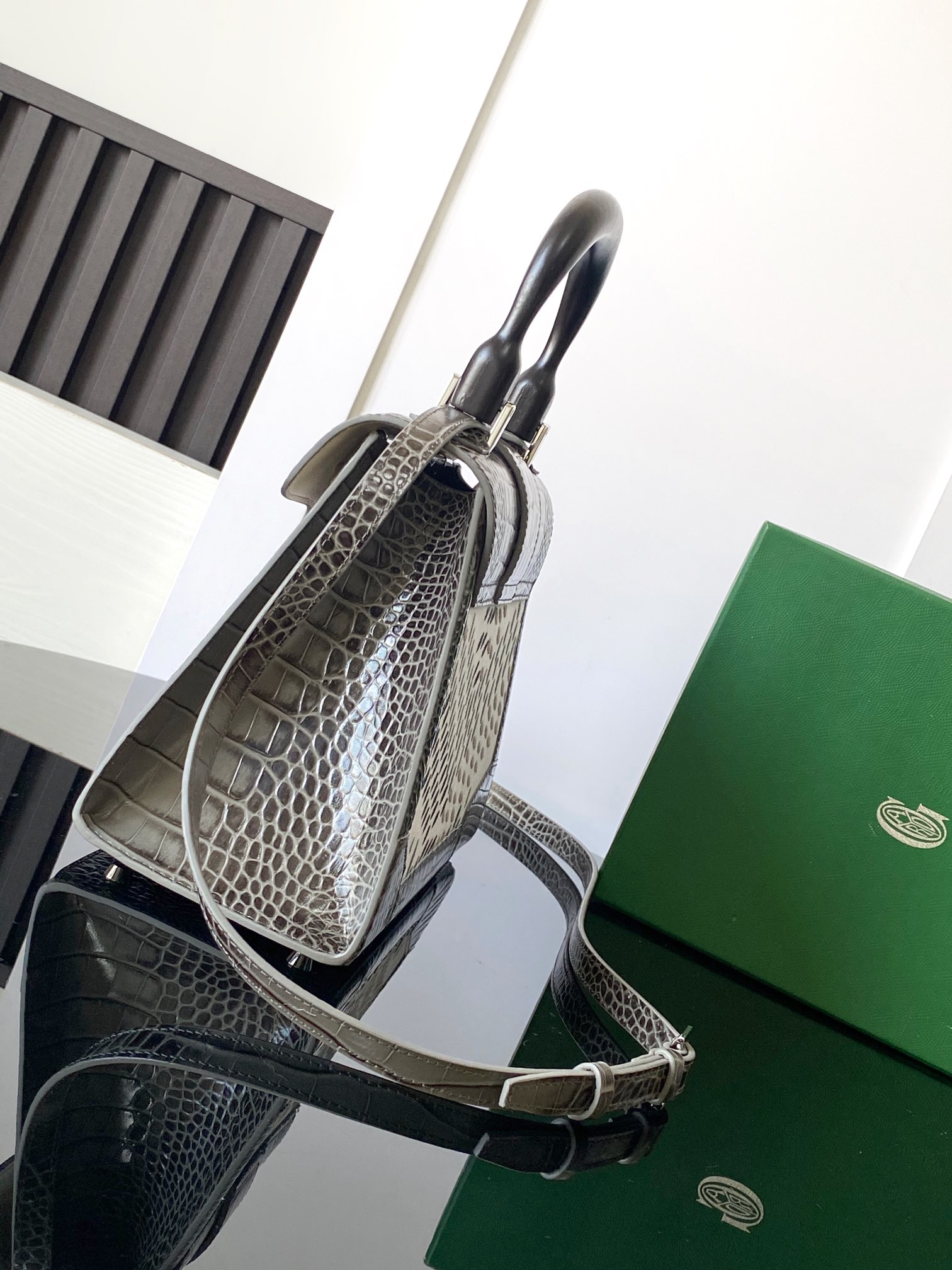 Goyard Matignon Crocodile Pattern Leather Top Handle Bag – gray