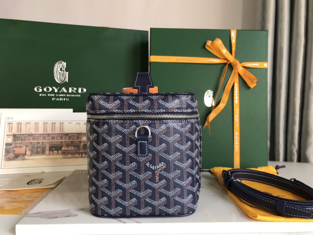 Goyard navy blue Goyardine Muse Vanity Case Cloth Cloth