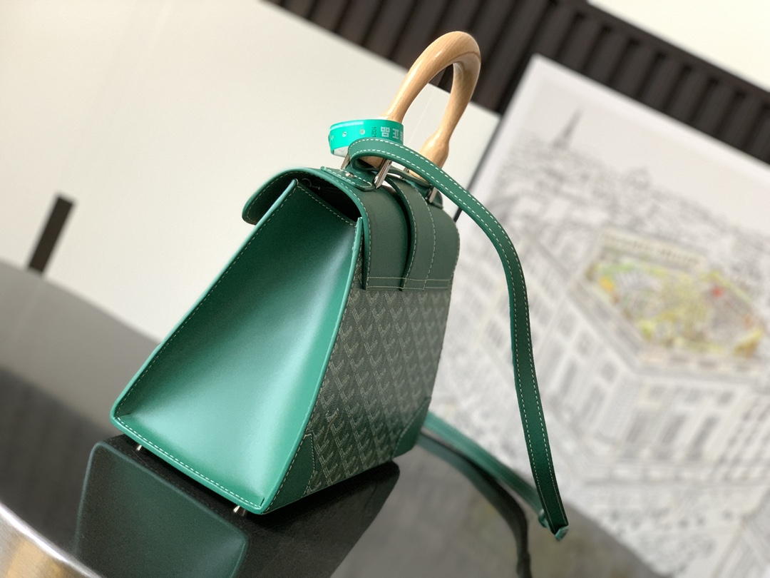 GOYARD Saigon Structure Mini Hand Shoulder Bag PVC green