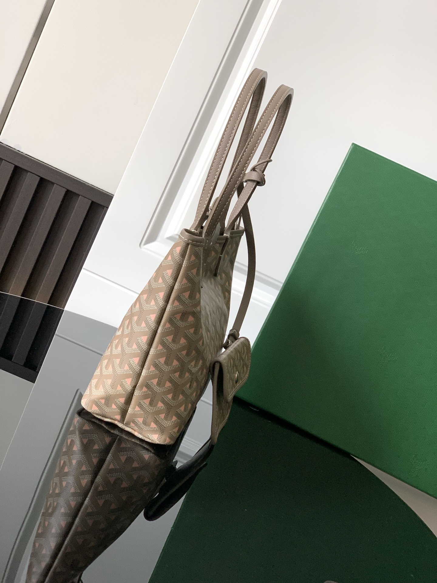 Goyard Sumo and Beige Luxury Leather Top Handle Bag