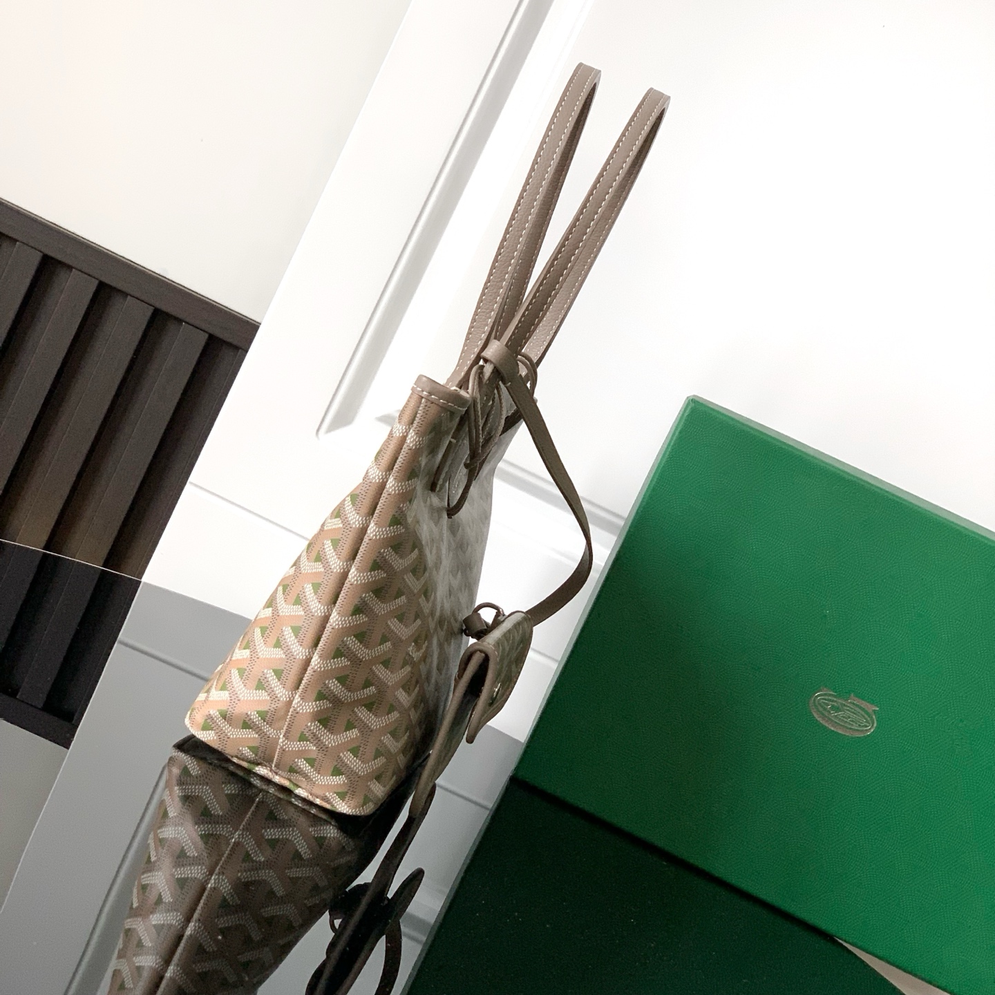 Goyard Sumo and Beige Luxury Leather Top Handle Bag