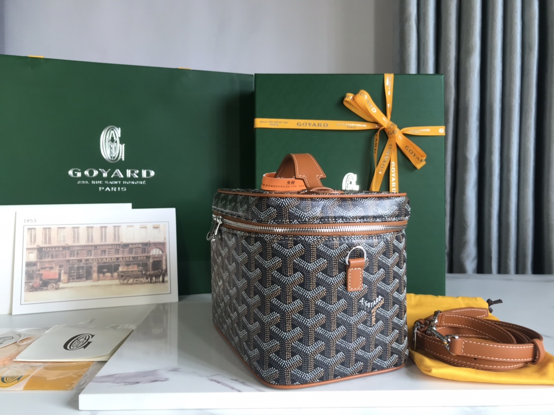 Goyard Vanity Brown Muse Vanity Case Bag Black and Brown Naturel