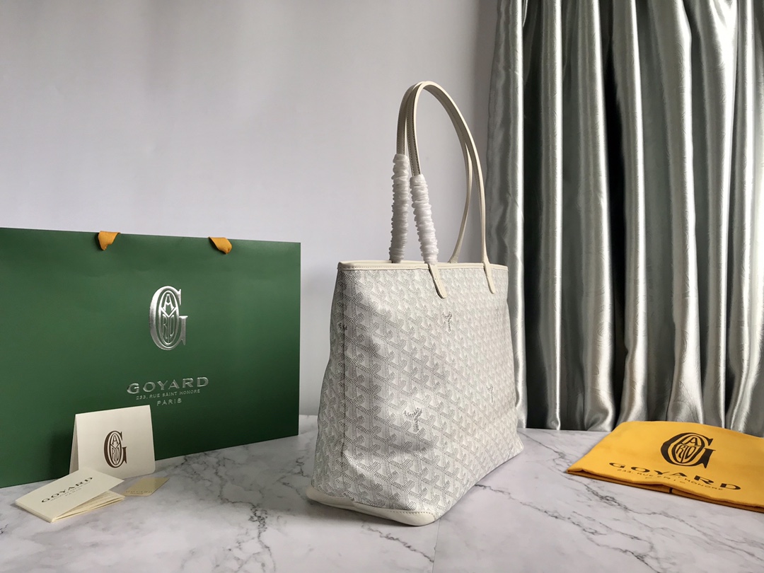 Goyard White Goyardine Coated Canvas and Leather Saint
