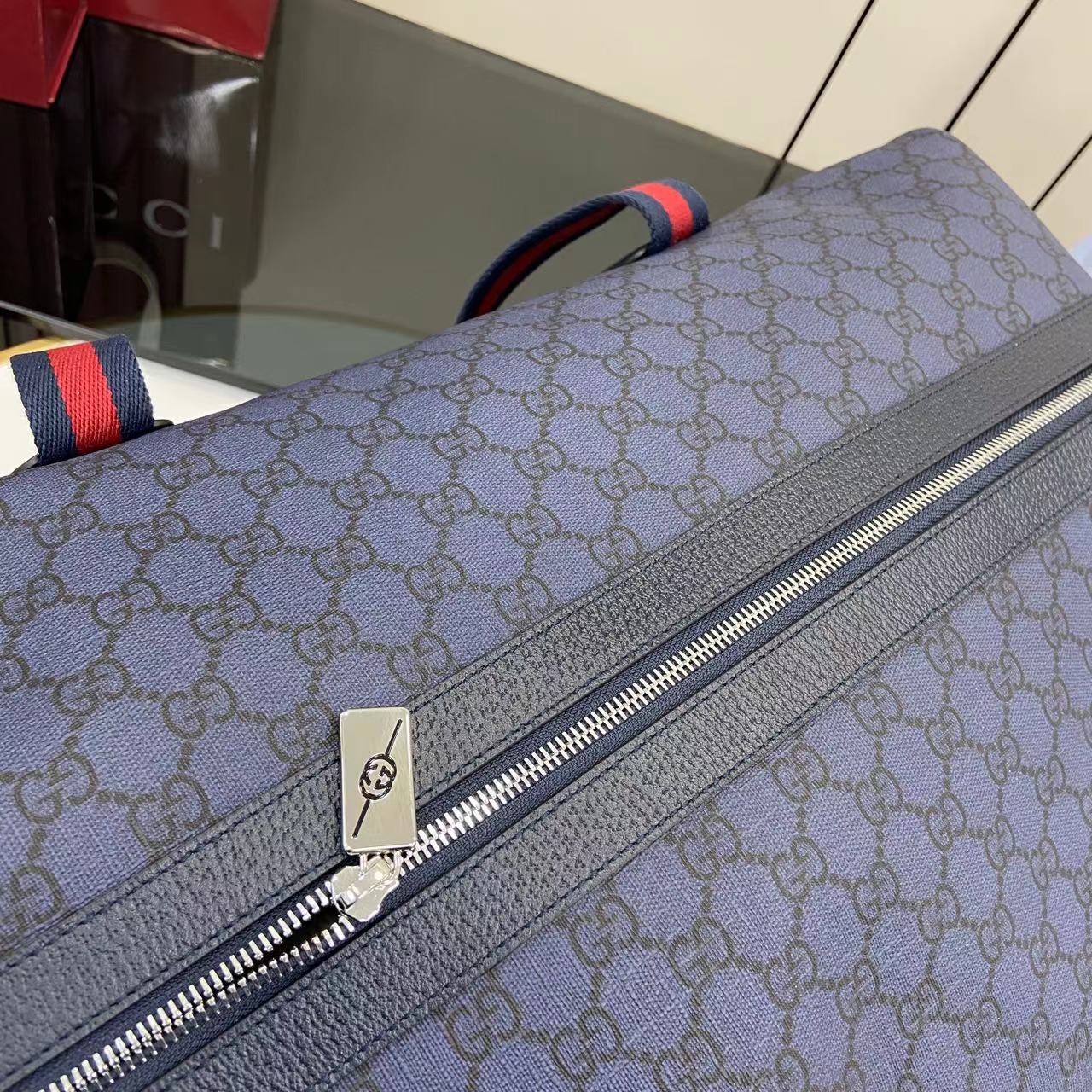 GUCCI® Men's Weekend Bags | Designer Weekend & Duffle