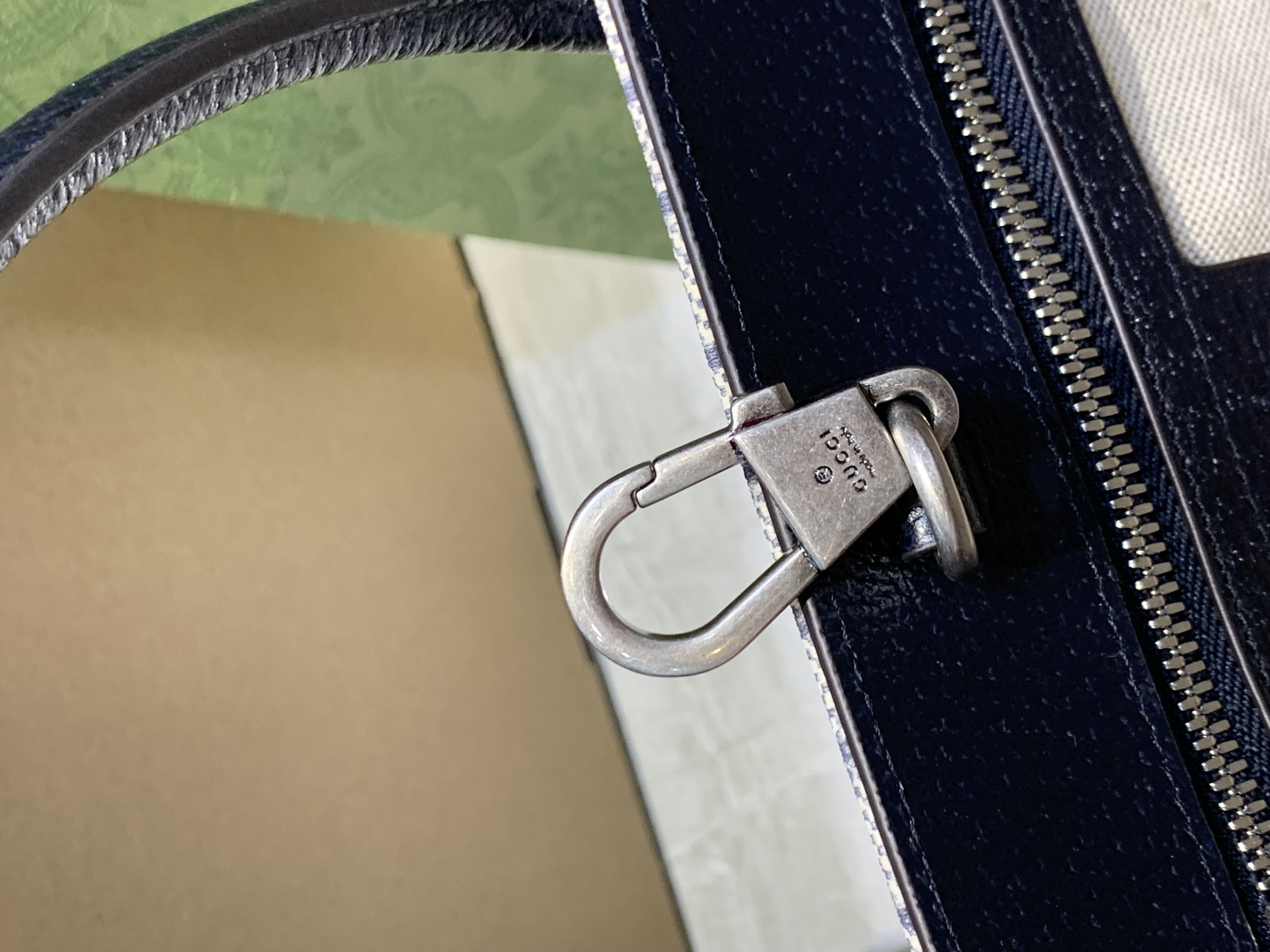 Gucci GG Supreme Blue Mini Tote Bag – Outstanding 2024 Edition