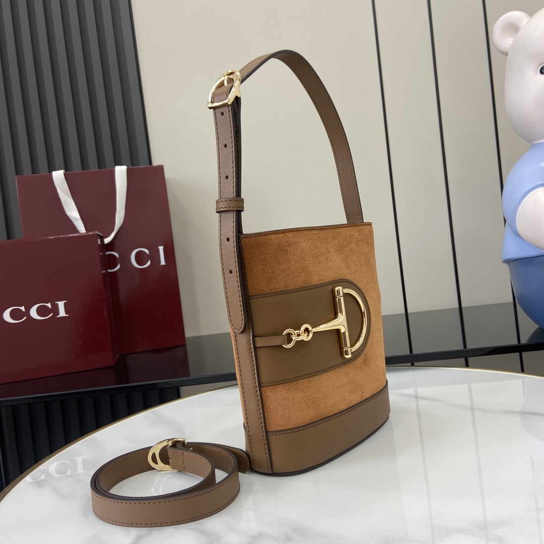 Gucci 73 small bucket bag in Brown Leather | GUCCI