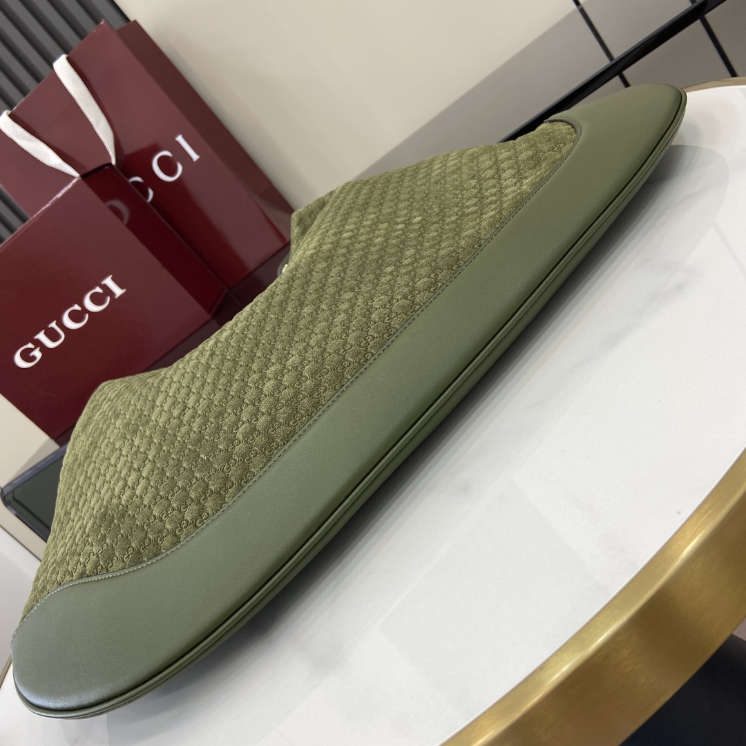 Gucci B large shoulder bag in dark green GG suede | GUCCI