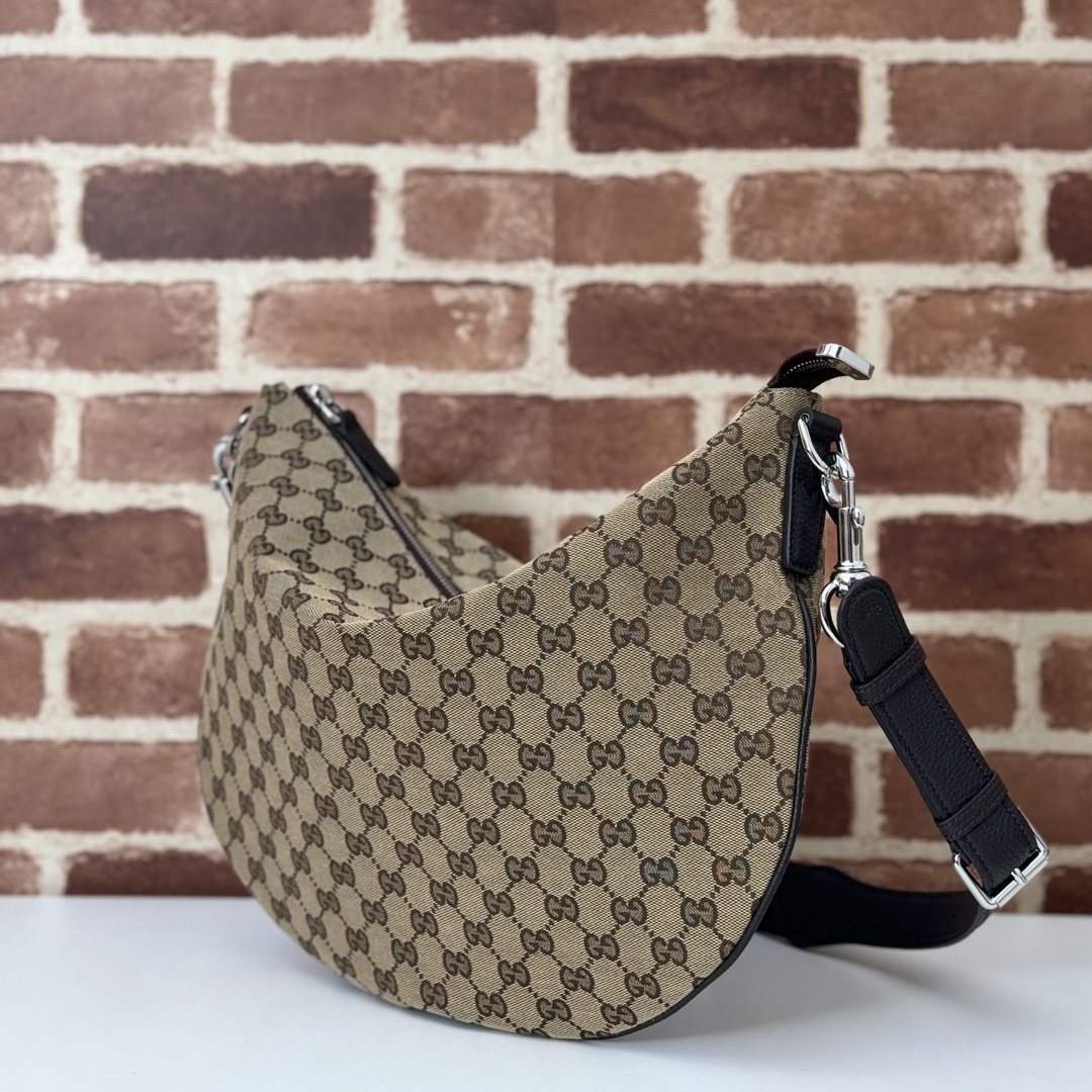 Gucci B medium shoulder bag in beige and dark brown canvas