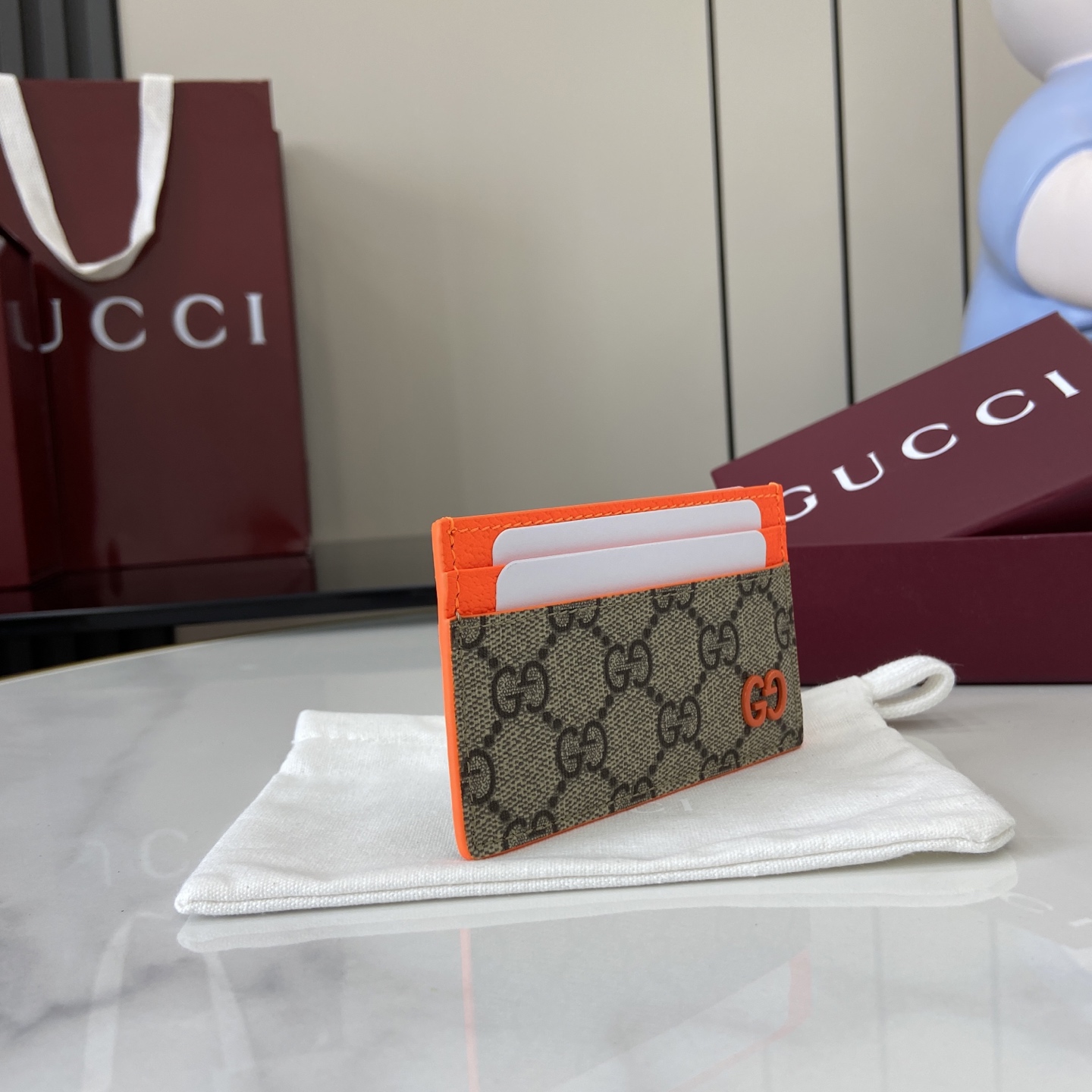 Gucci Bi-color GG card case in beige and dark brown Supreme