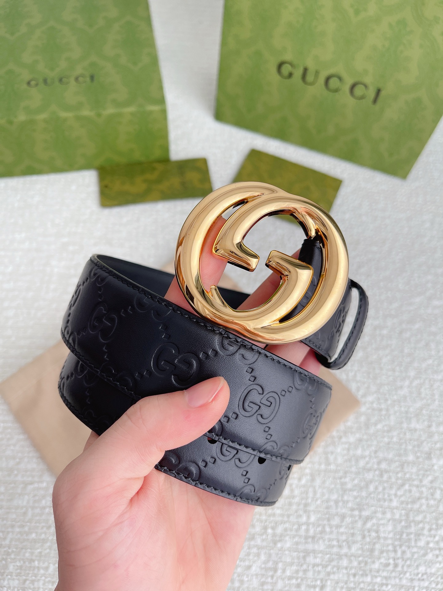 Gucci Black Leather Belt gg - Gucci Black Leather Belt - Gold GG