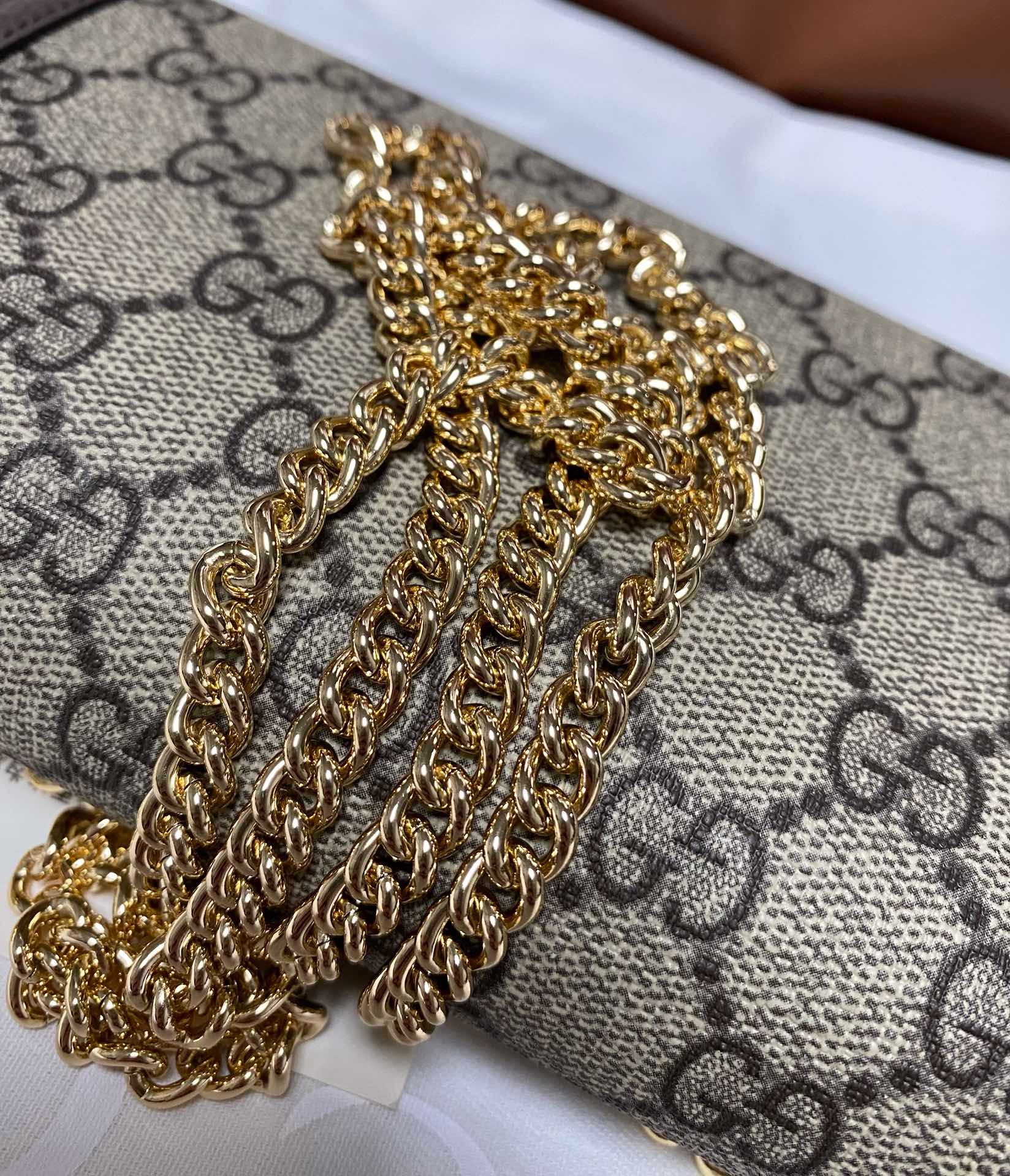 Gucci Blondie Chain Crossbody Bag