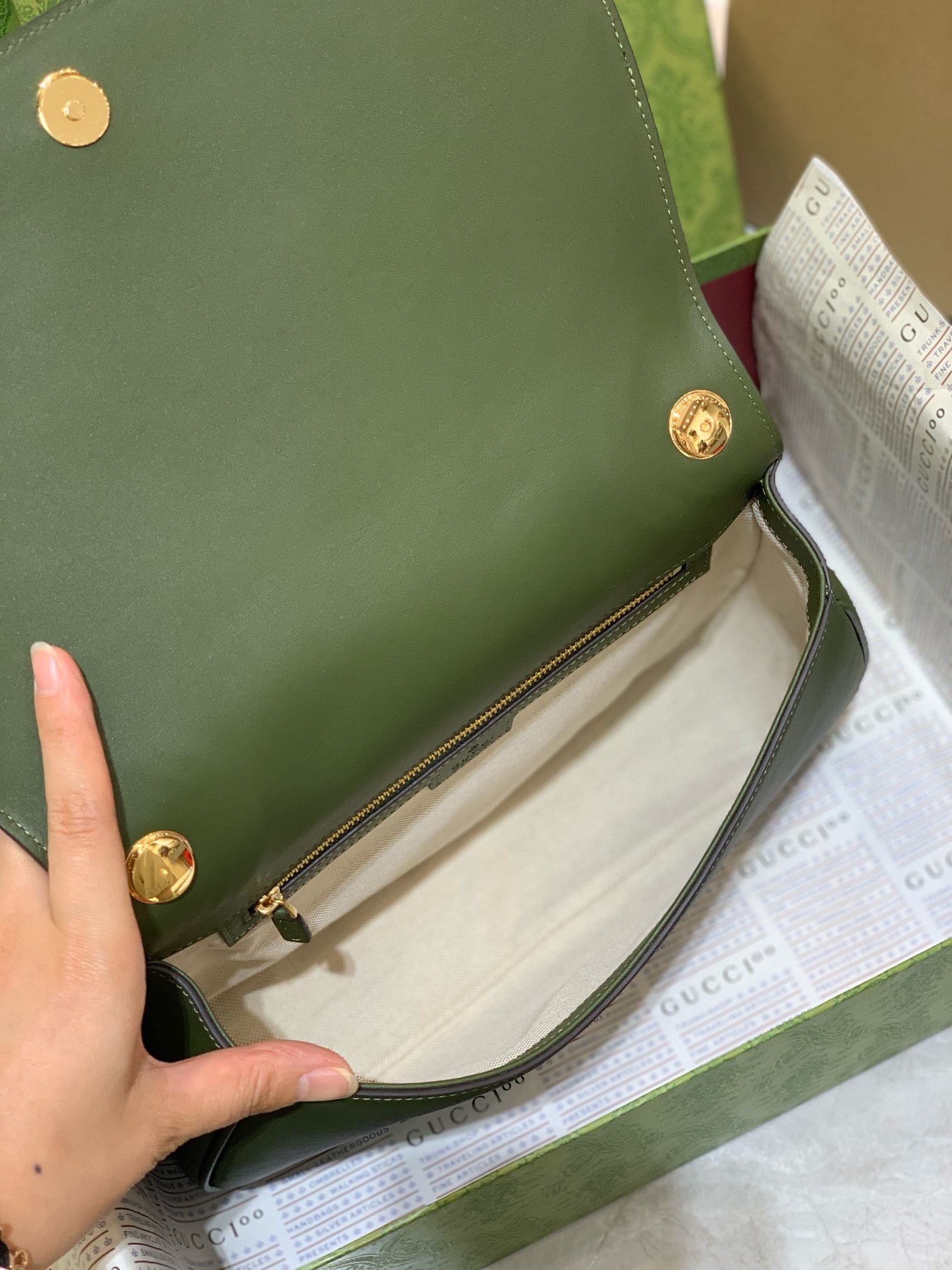 Gucci Blondie large top handle bag in dark green