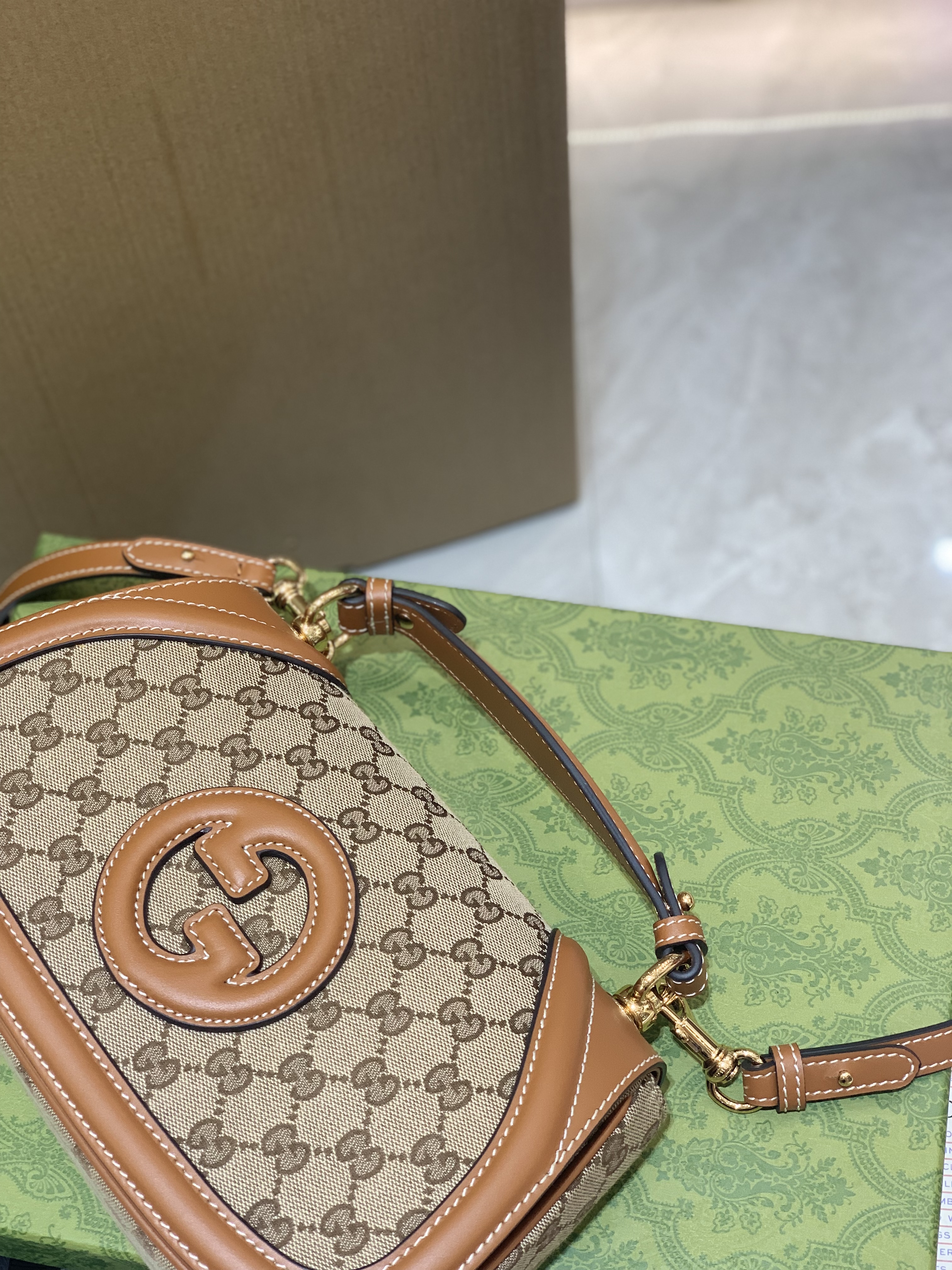 Gucci Blondie GG Canvas Handbag: Stunning 2024 Luxury Top Handle Bag