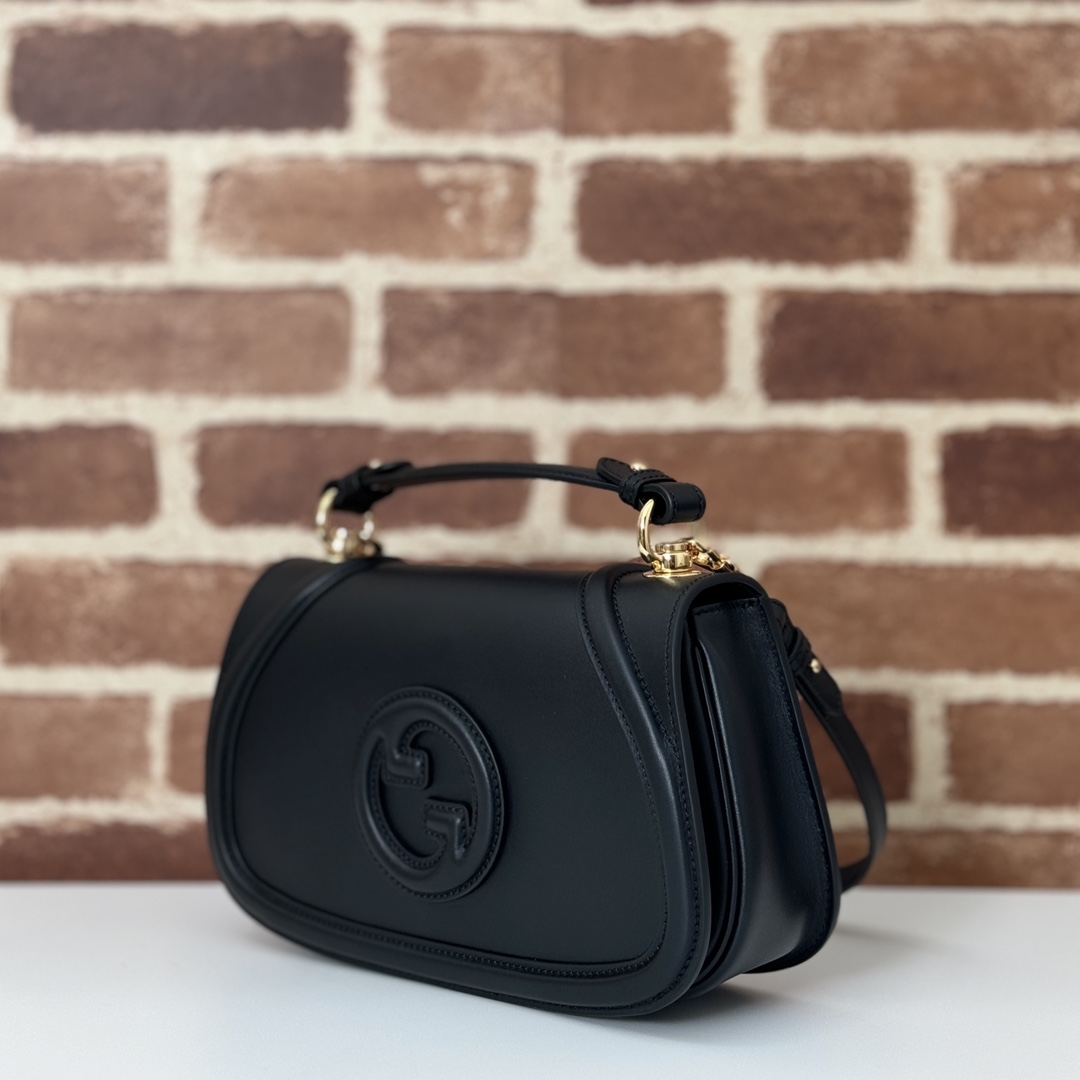 Gucci Blondie medium top handle bag in black smooth