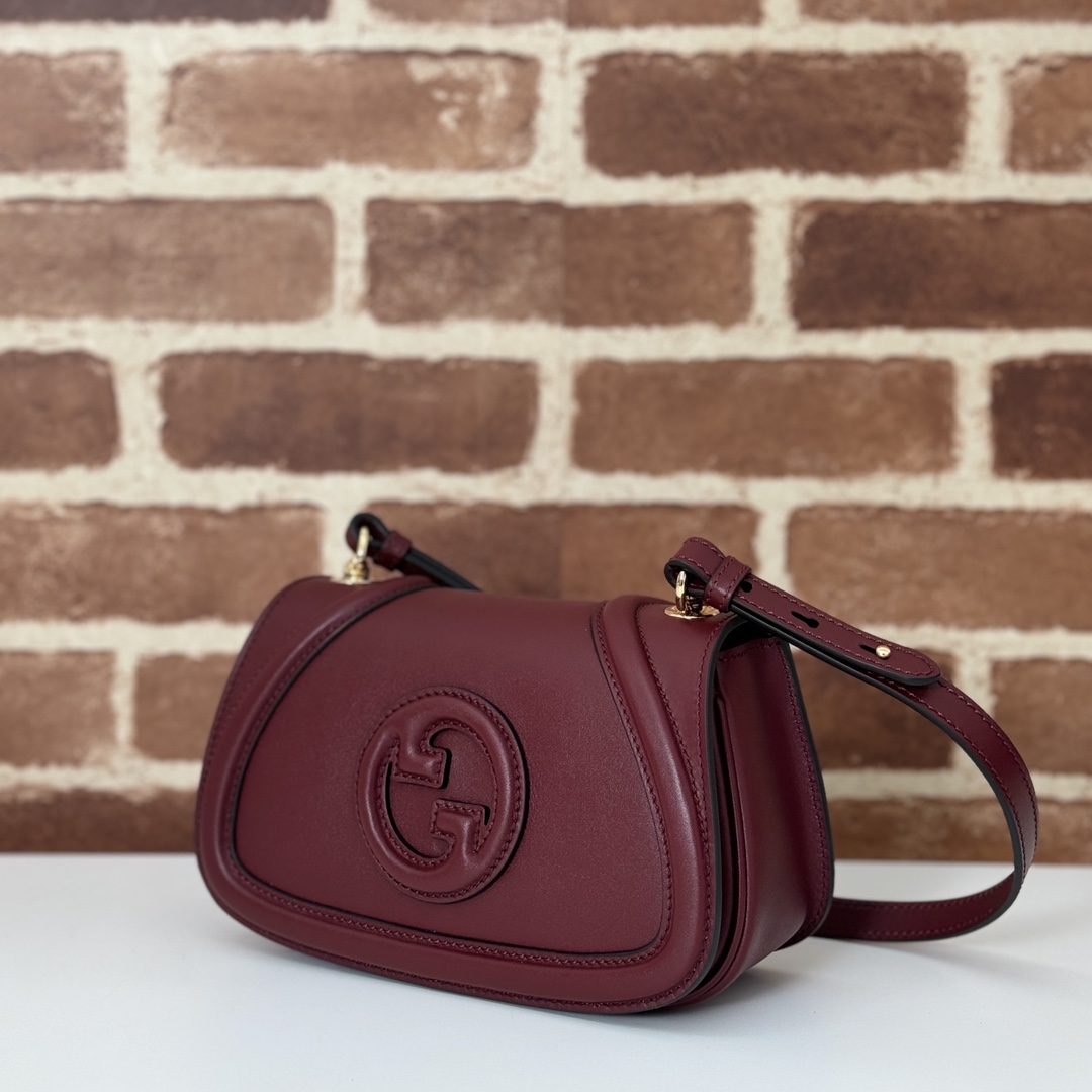 Gucci Blondie medium top handle bag in Rosso Ancora red