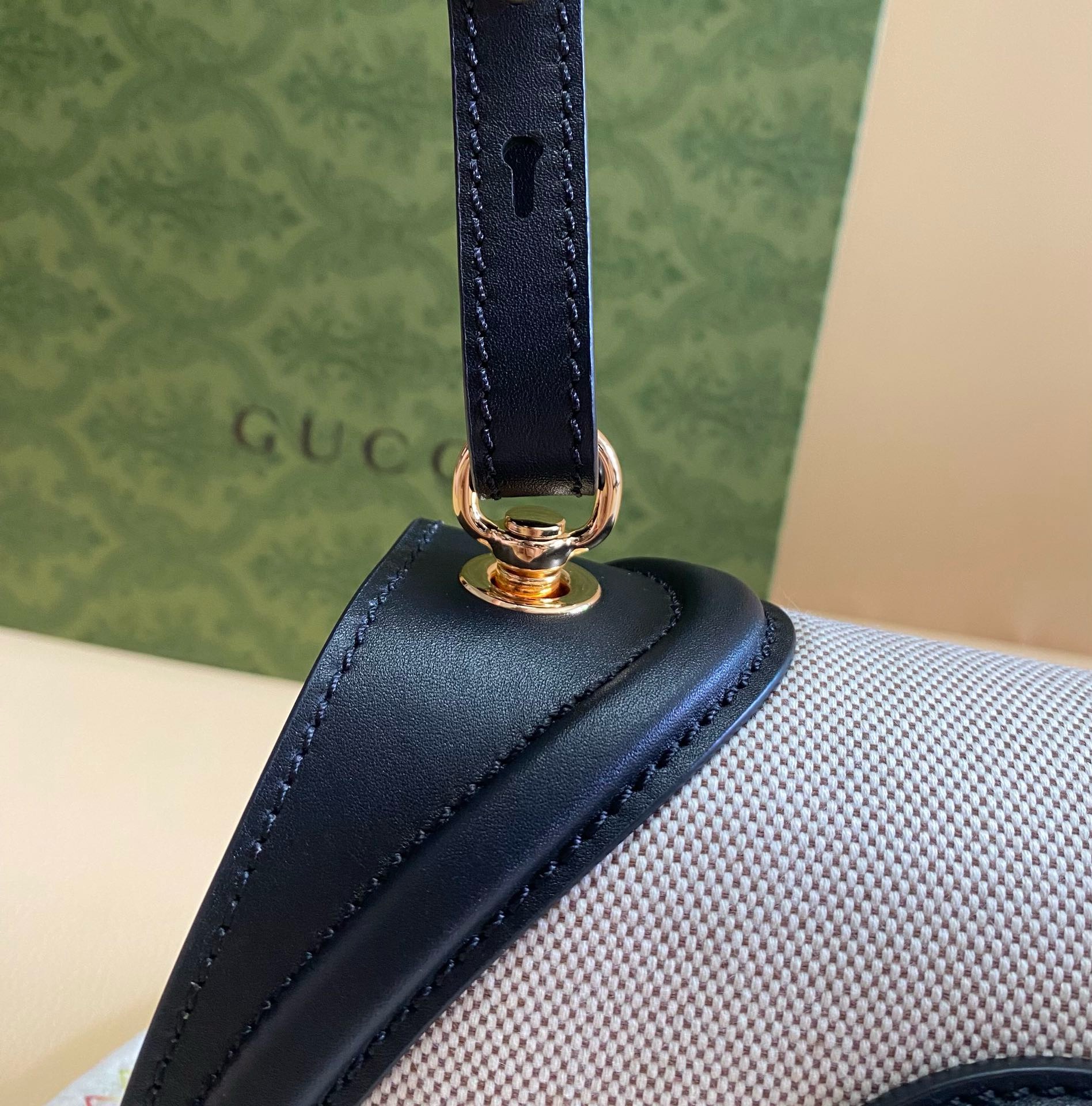 Gucci Blondie small shoulder bag in Black White