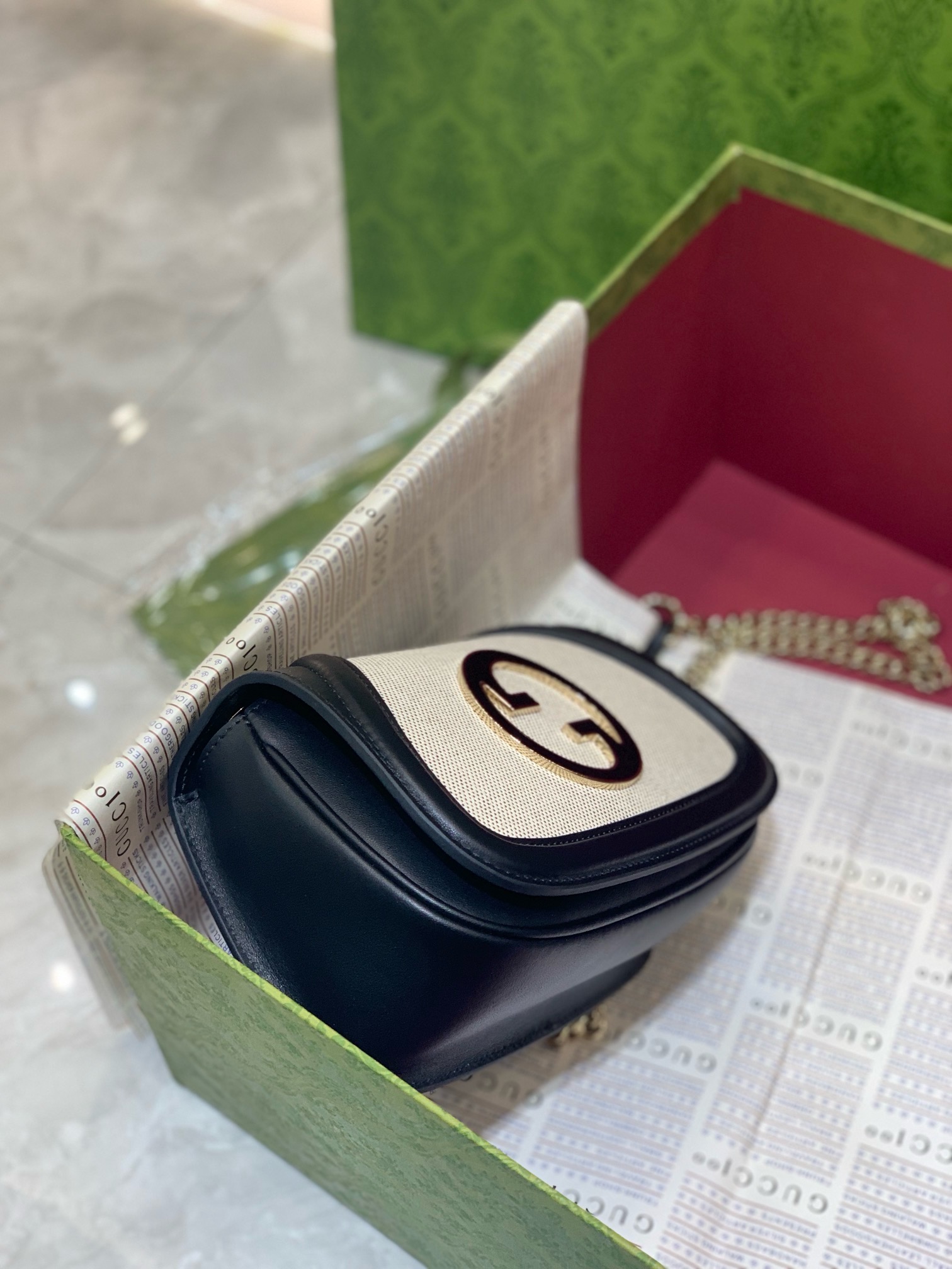 Gucci Blondie small shoulder bag in natural canvas