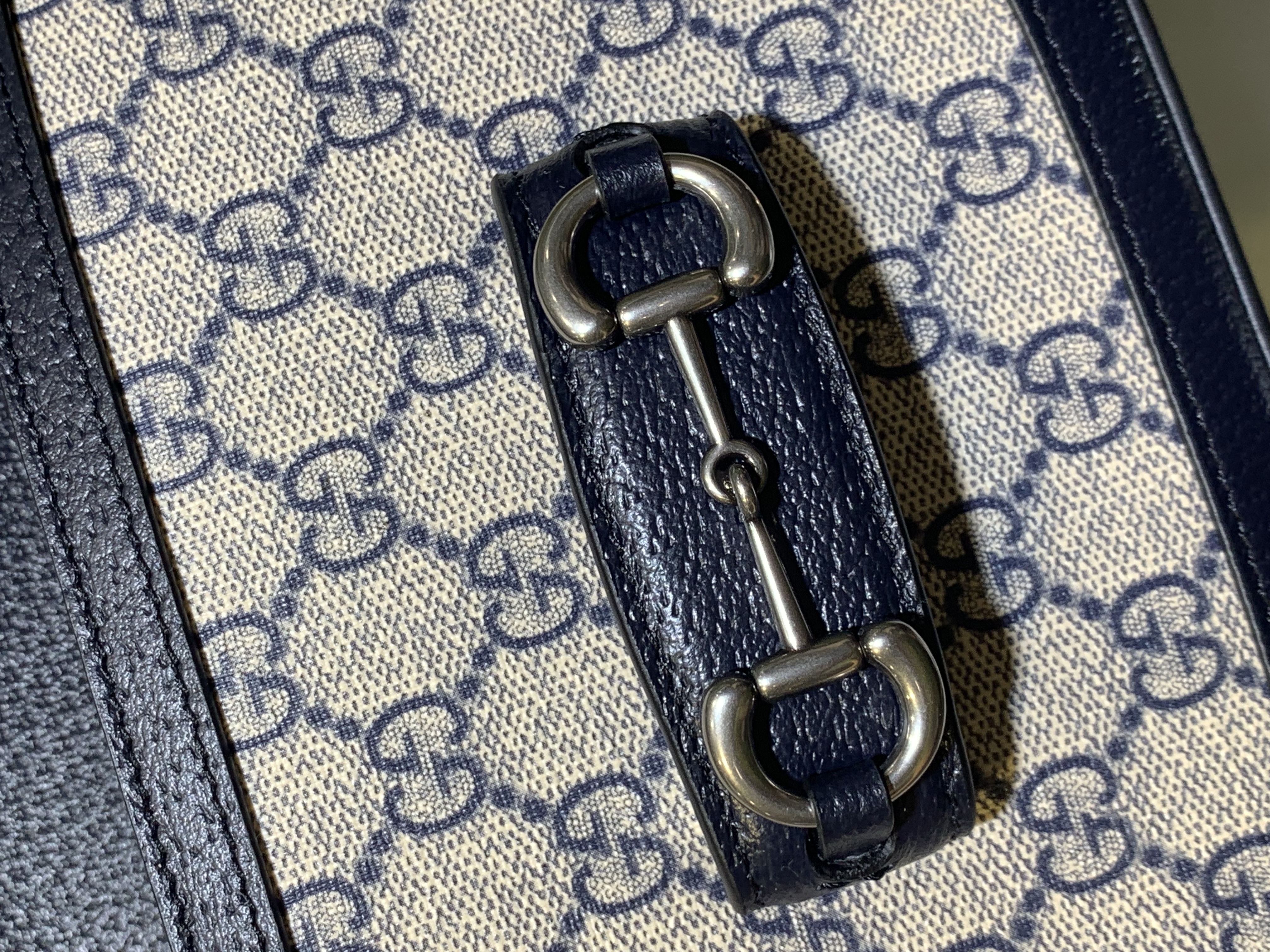 Gucci GG Supreme Horsebit Mini Bag – Stunning 2024 Edition