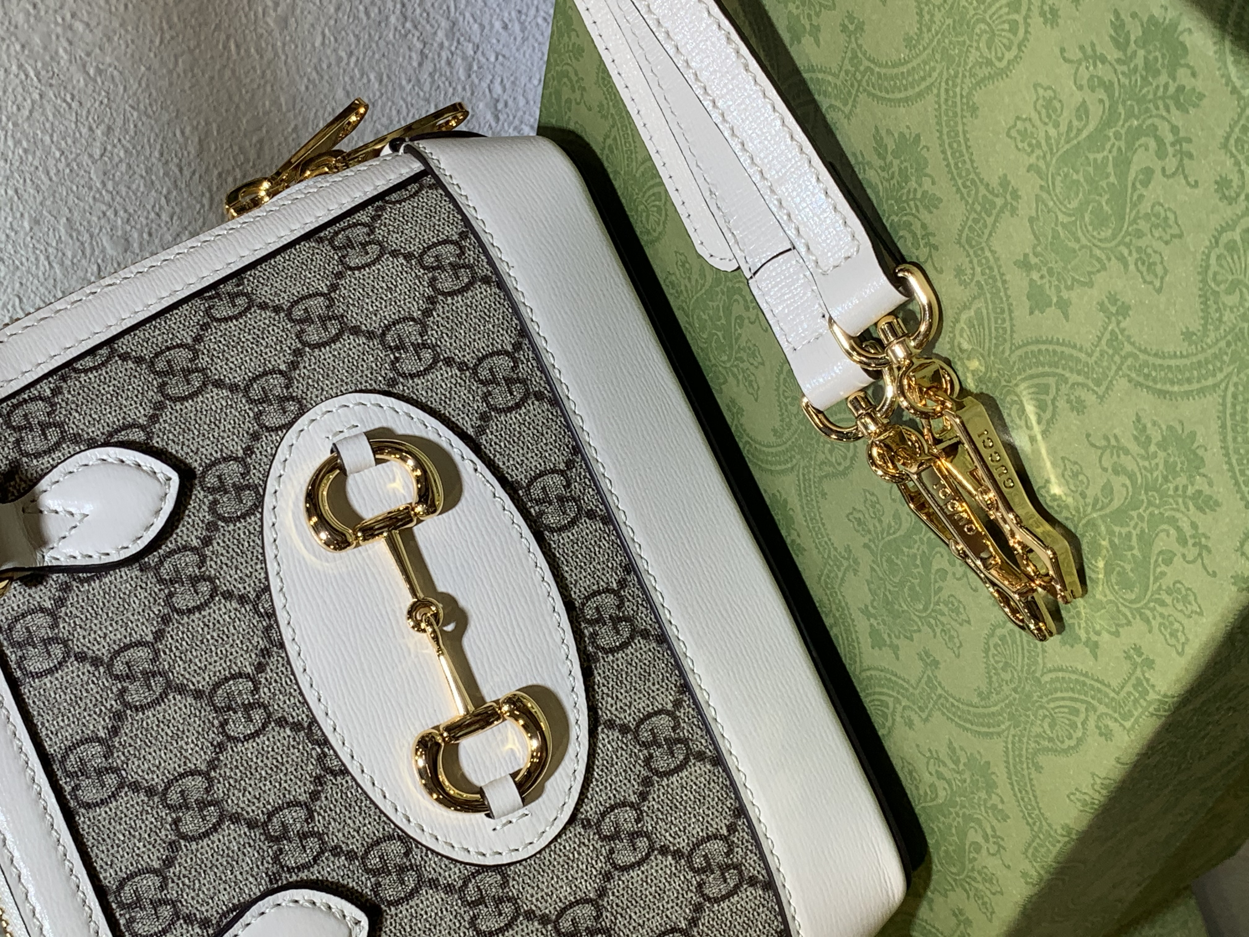 Gucci Horsebit Mini Bag White: Stunning 2024 GG Supreme Edition