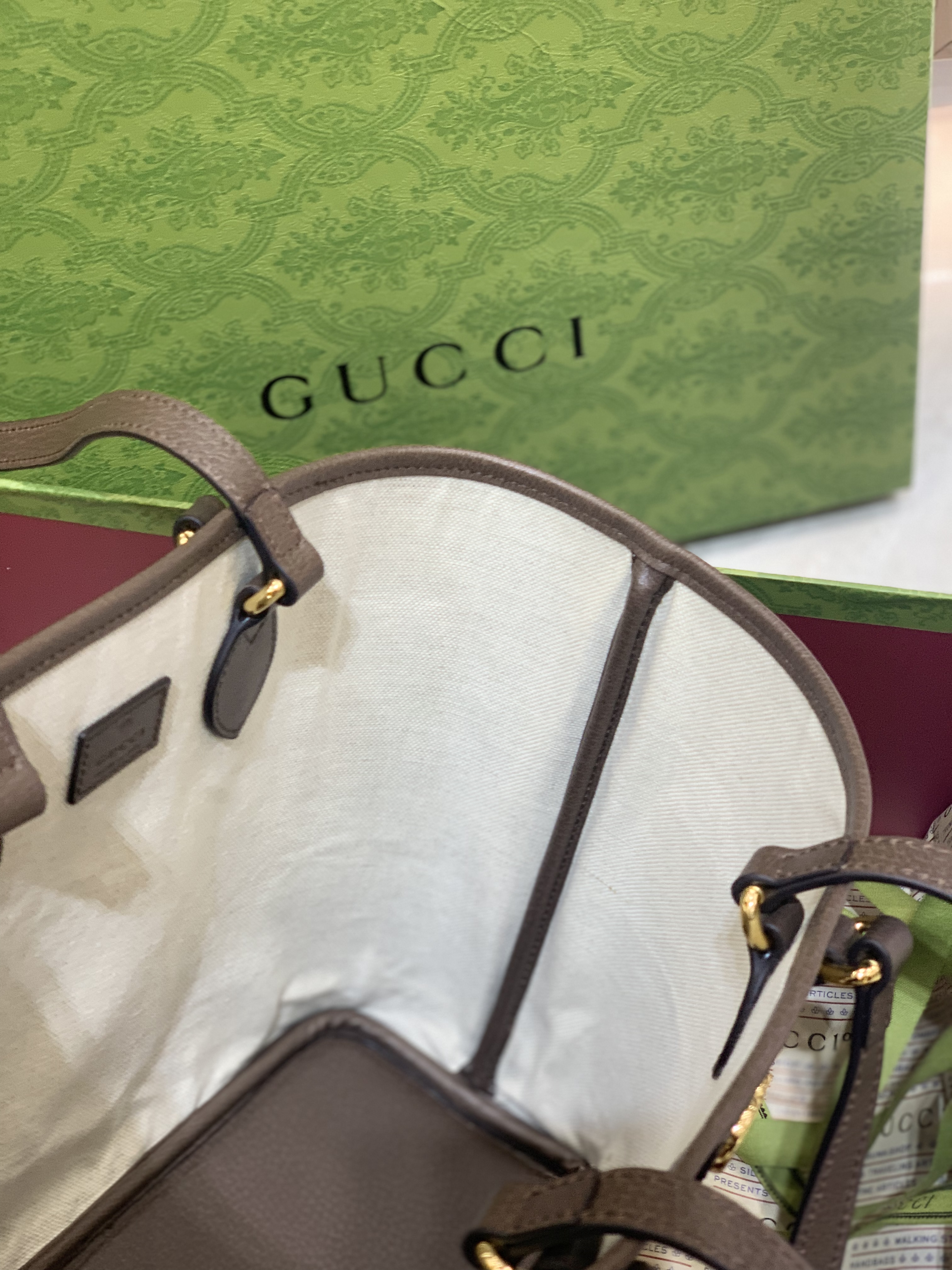Gucci Brown GG Supreme Ophidia Tote Beige Pony-style