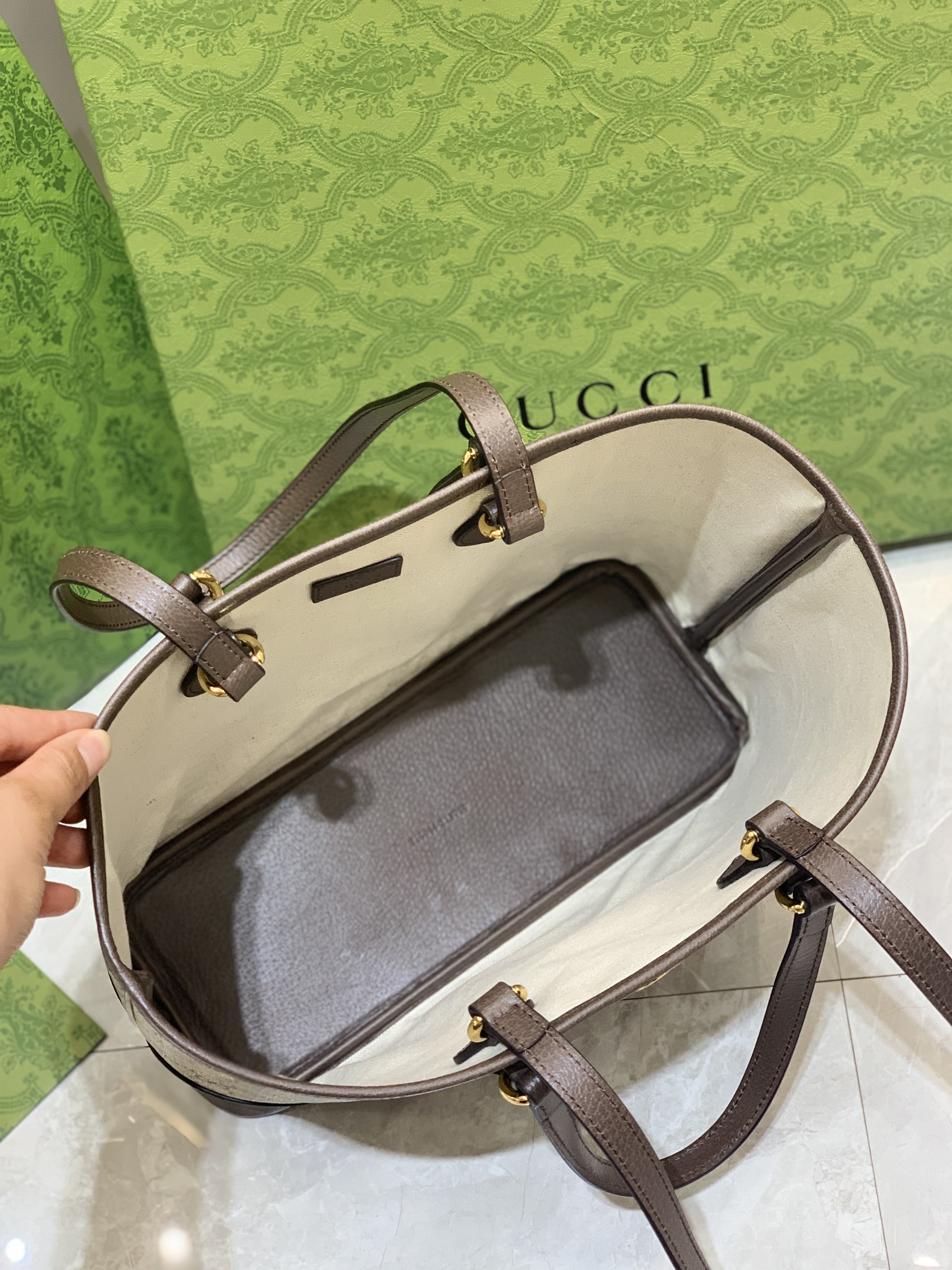 Gucci Brown GG Supreme Ophidia Tote Beige Pony-style