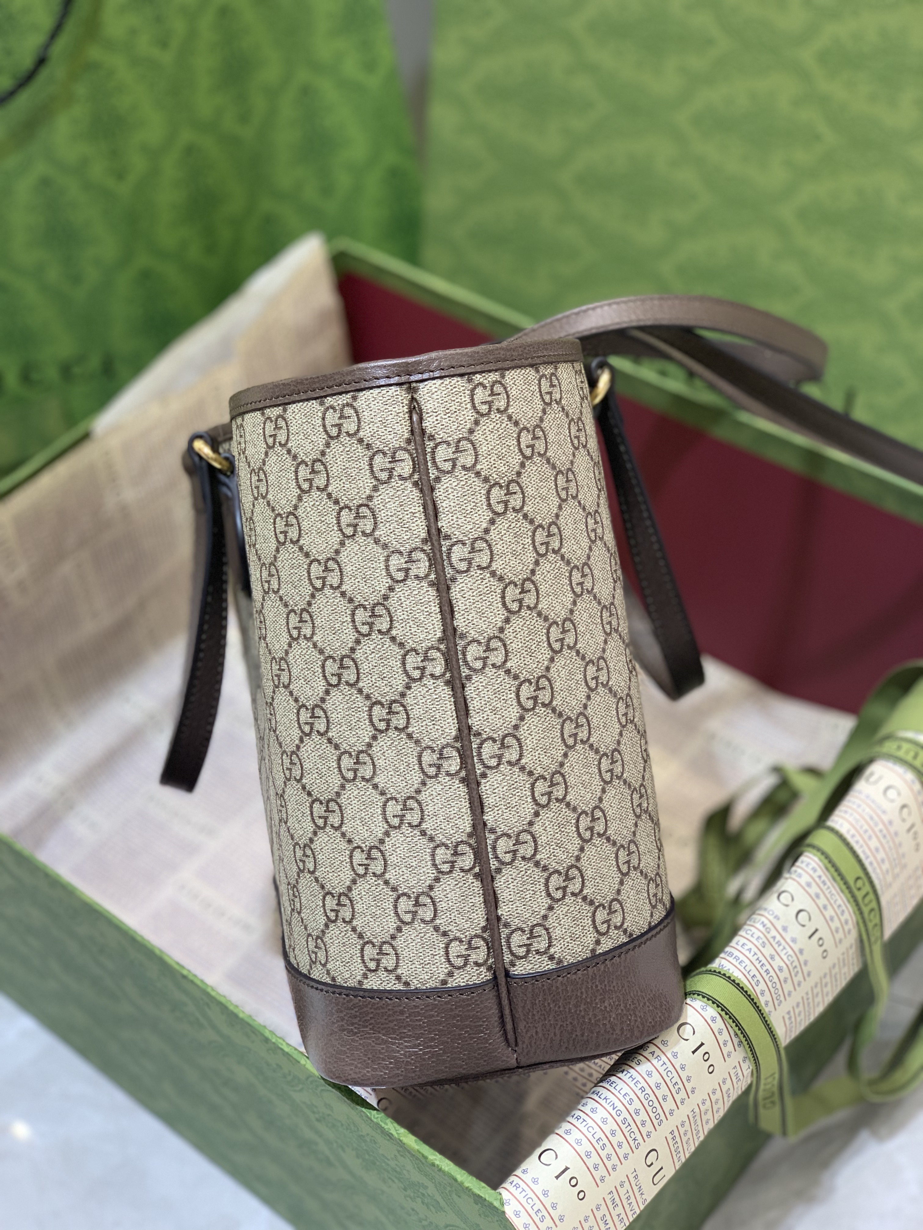 Gucci Brown GG Supreme Ophidia Tote Beige Pony-style