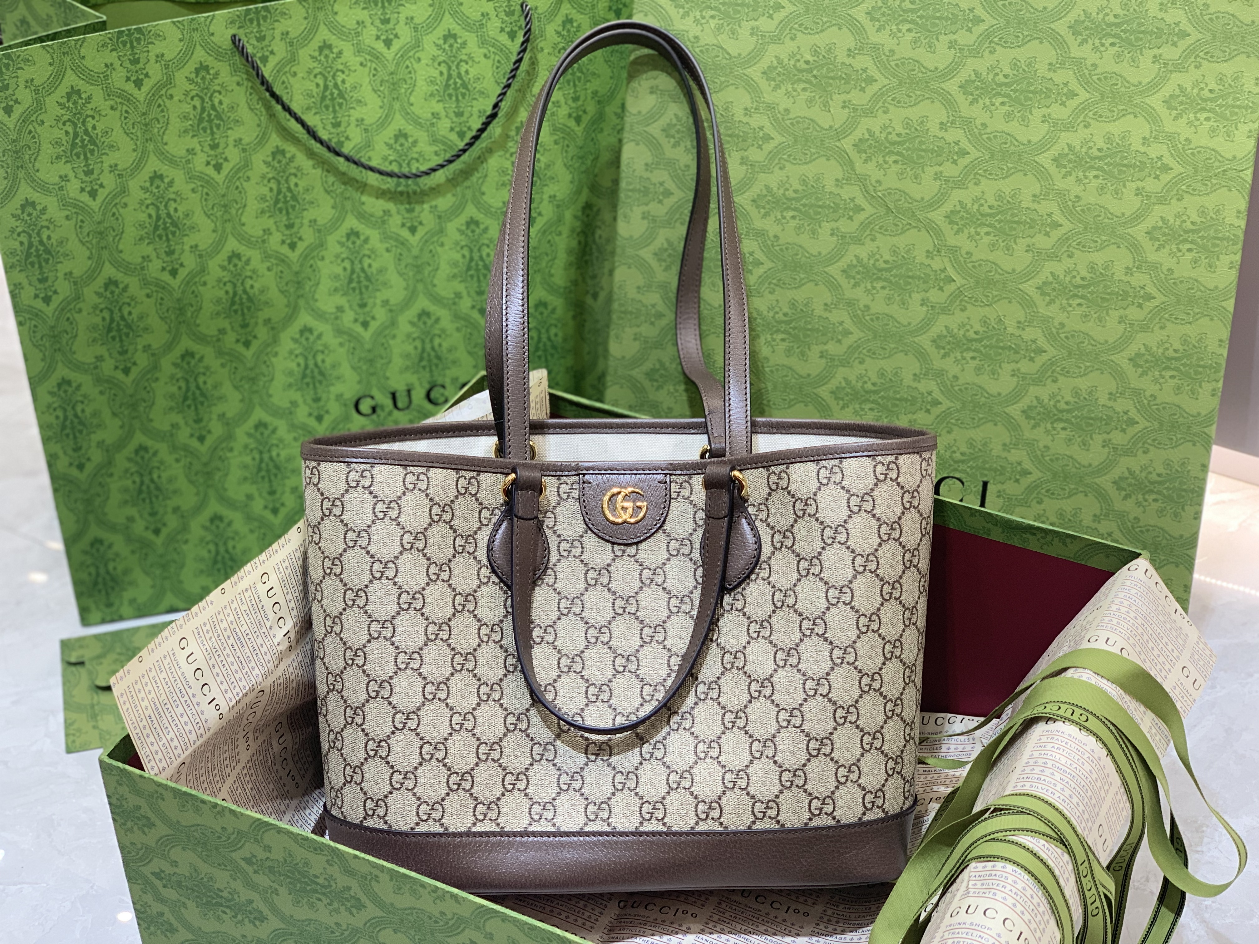 Gucci Brown GG Supreme Ophidia Tote Beige Pony-style