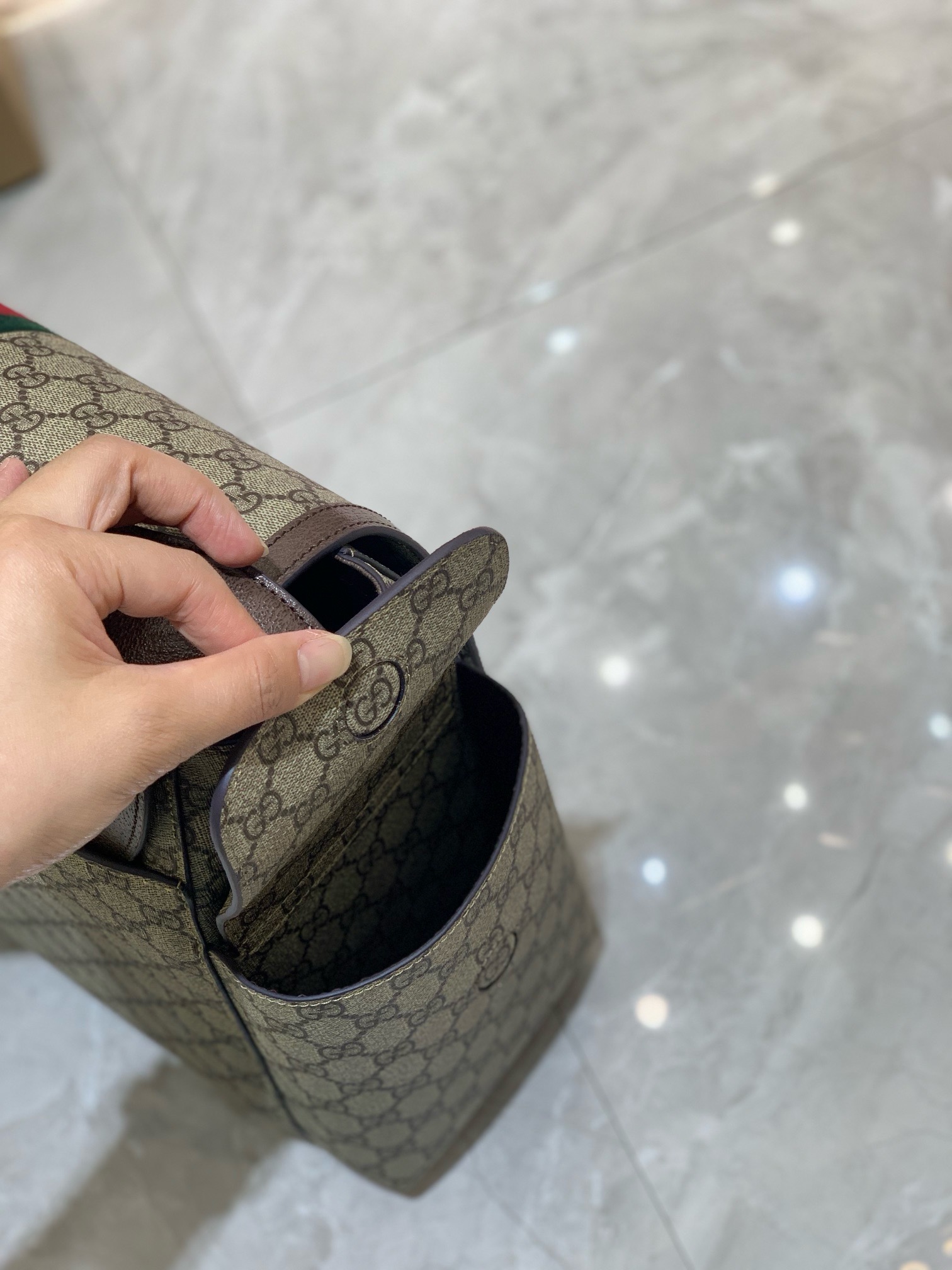Gucci Brown Large GG Diaper Bag in GG Supreme Canvas