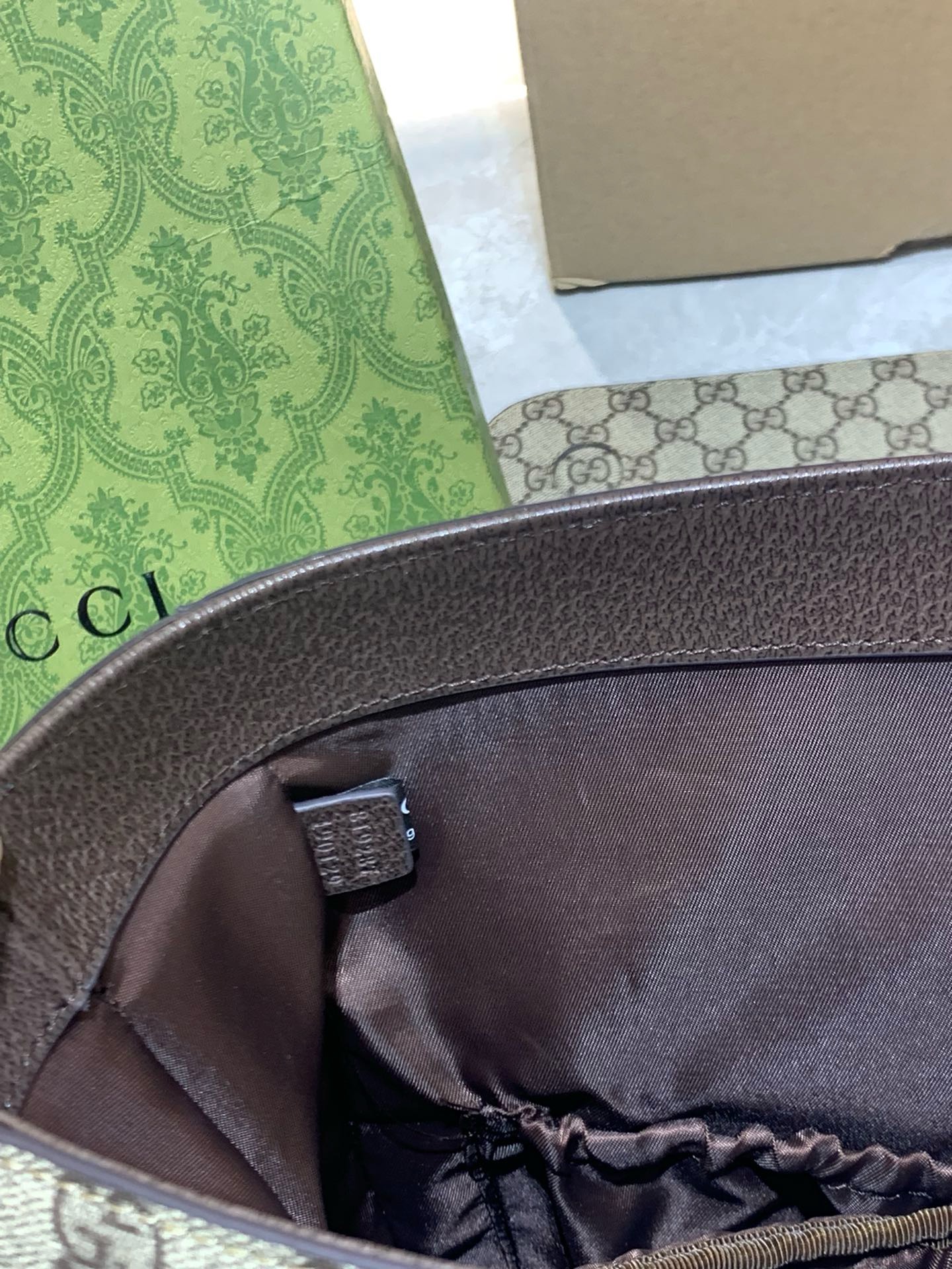 Gucci Brown Large GG Diaper Bag in GG Supreme Canvas