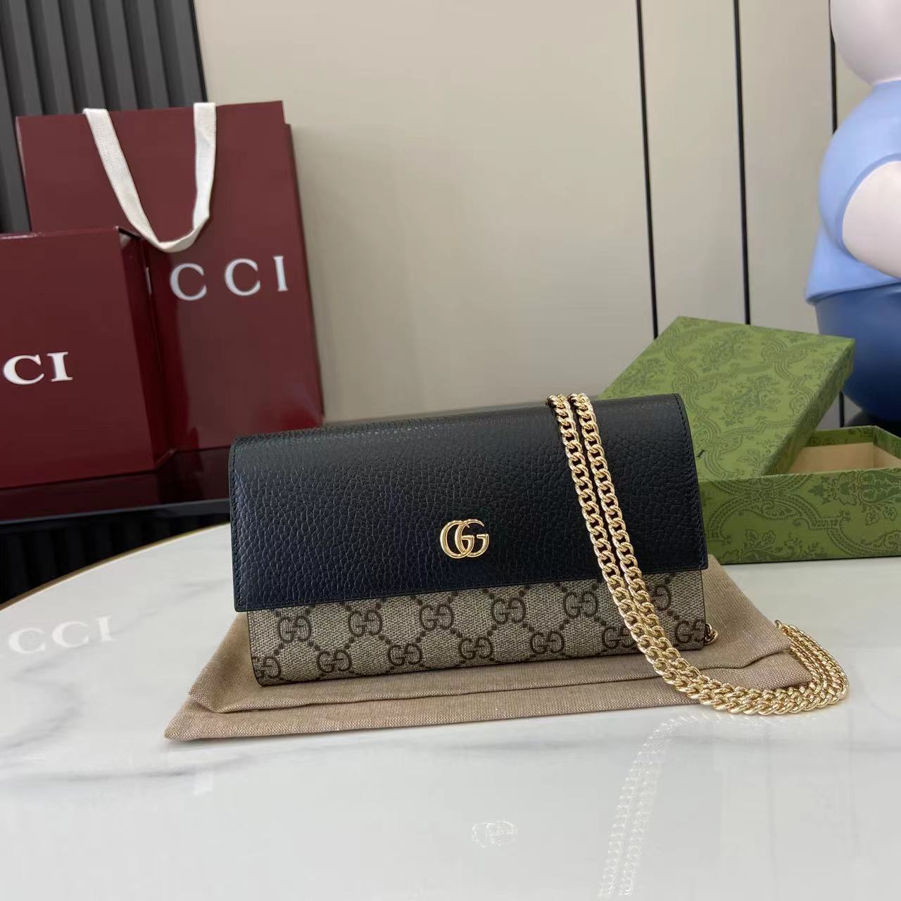 Gucci GG Chain Wallet