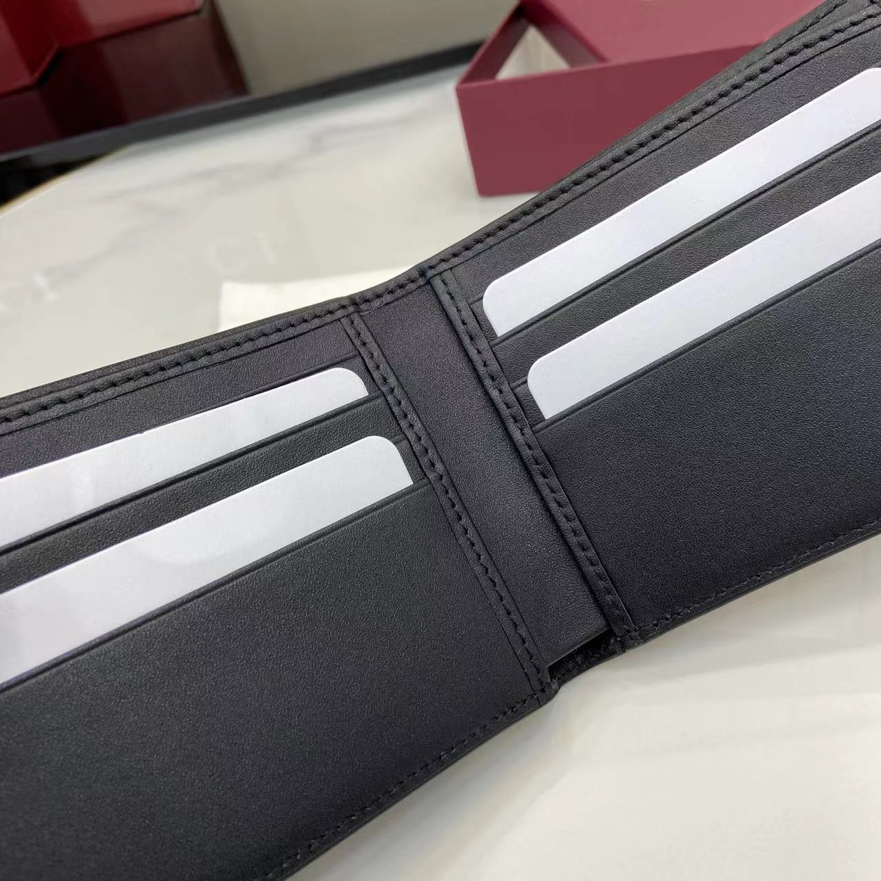 Gucci Dorian Signature 'Black' 473916-CWC1N-1000