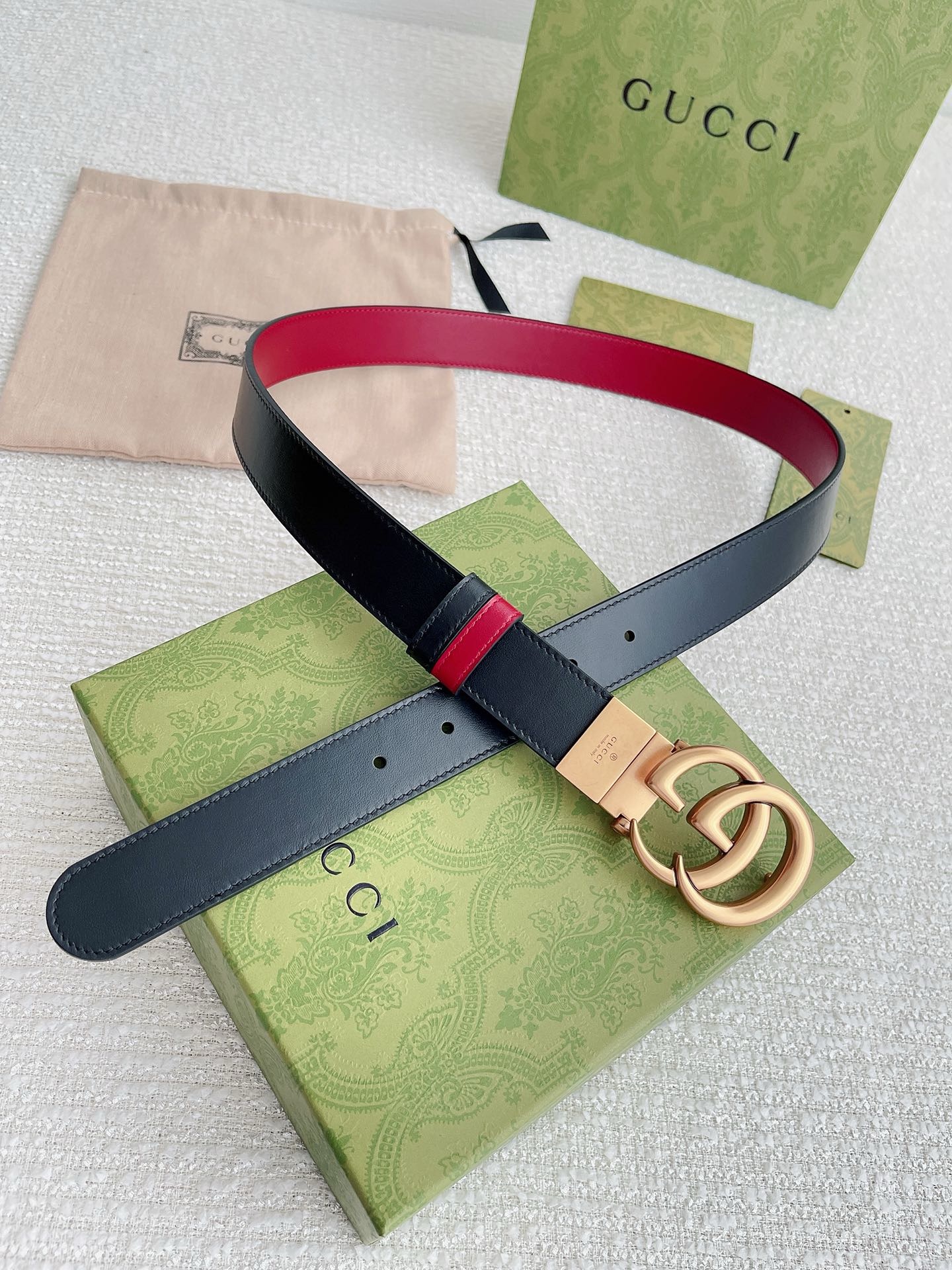 Gucci Double G Logo Skinny Belt – Black red