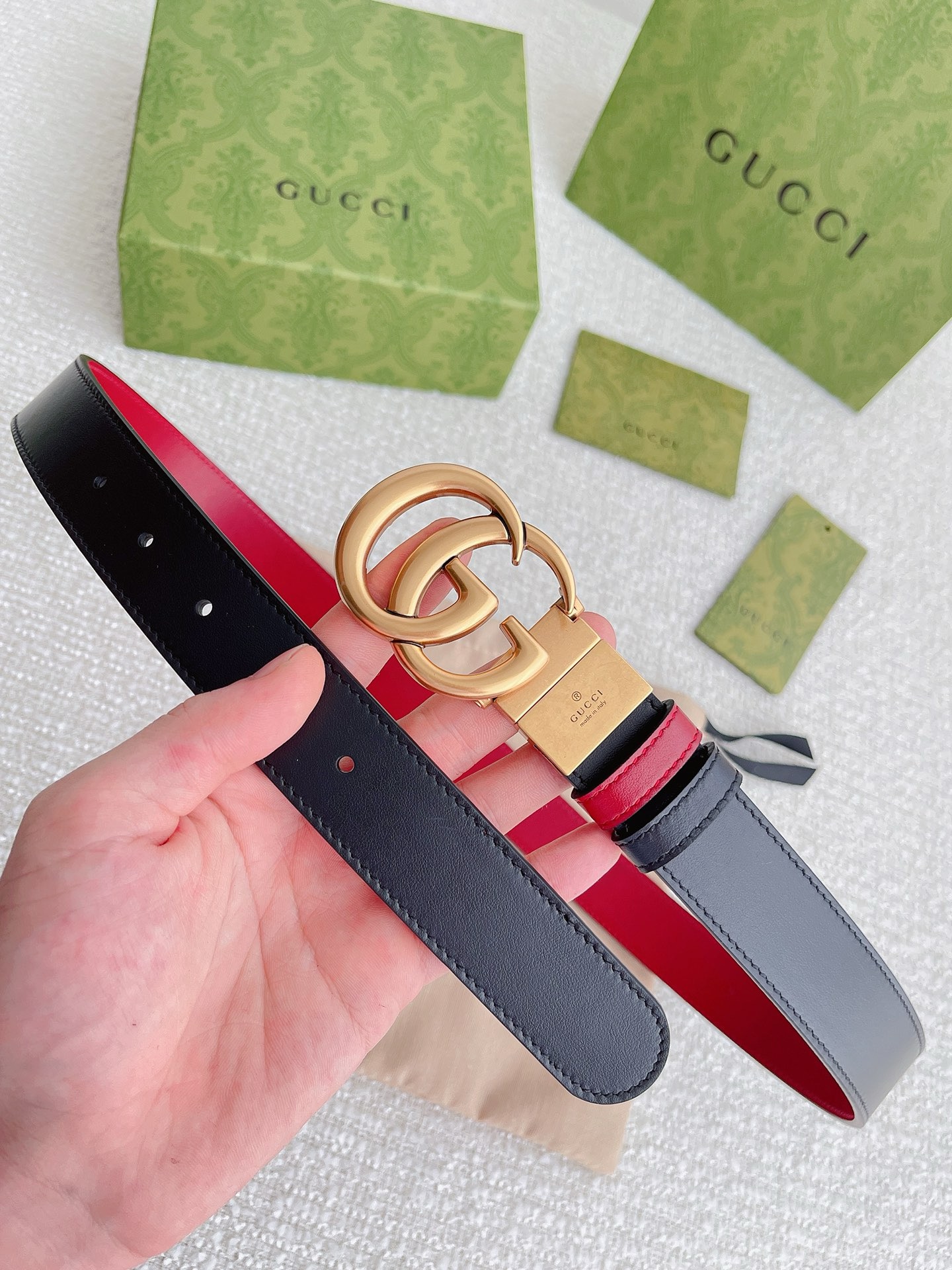 Gucci Double G Logo Skinny Belt – Black red