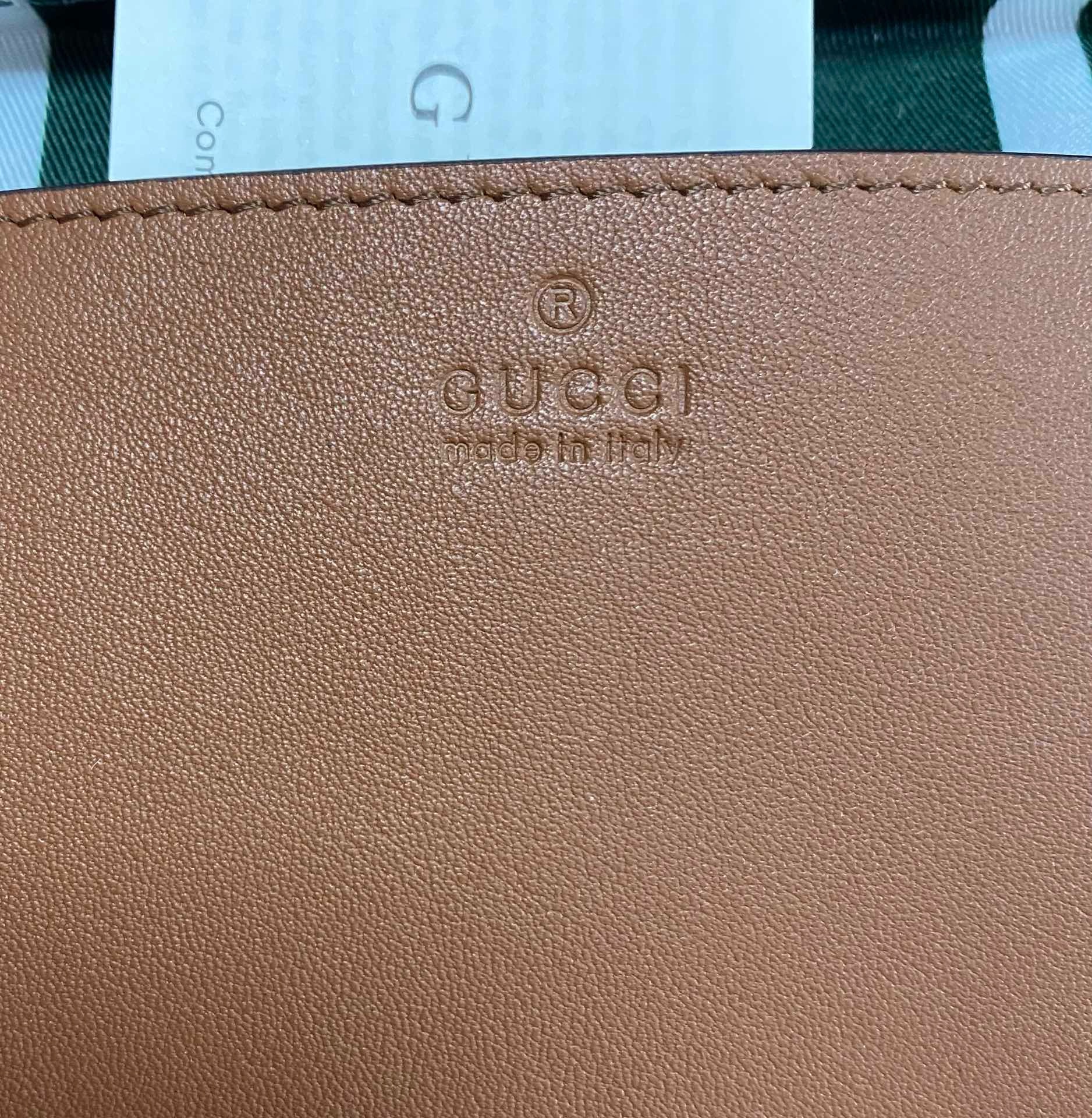 Gucci GG Supreme Mini Shoulder Bag 2024: Stunning Luxury Style