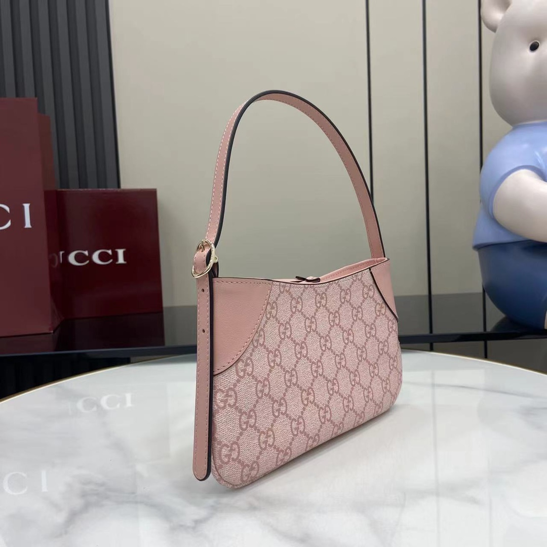 Gucci GG Emblem small shoulder bag in light pink coated fabric