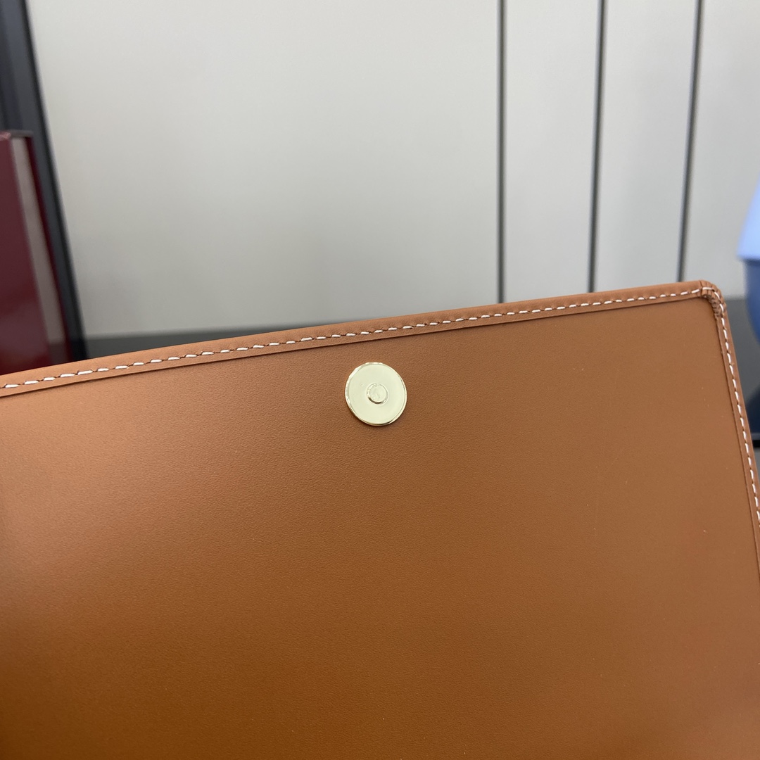 Gucci GG Emblem wallet with leather strap in beige and dark brown