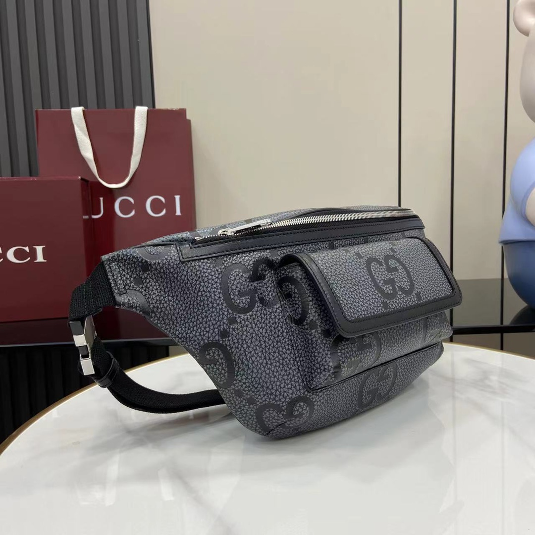 Gucci GG jumbo small belt bag in grey and black GG leather