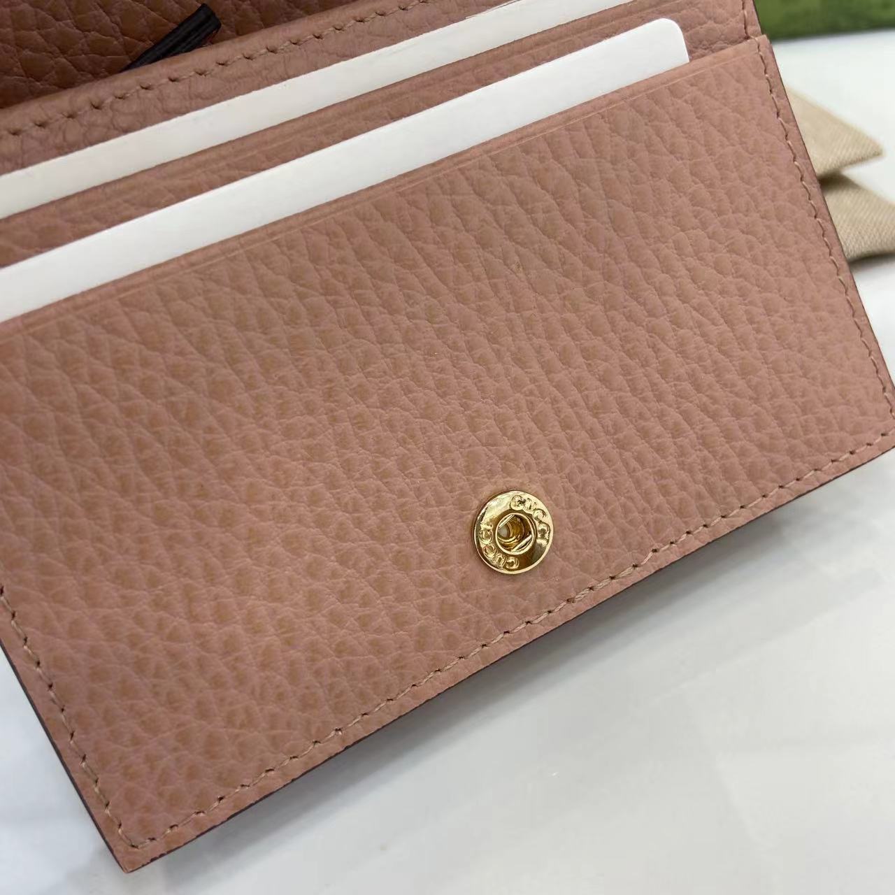 Gucci GG Marmont bi-colour card case wallet in Beige Pink GG