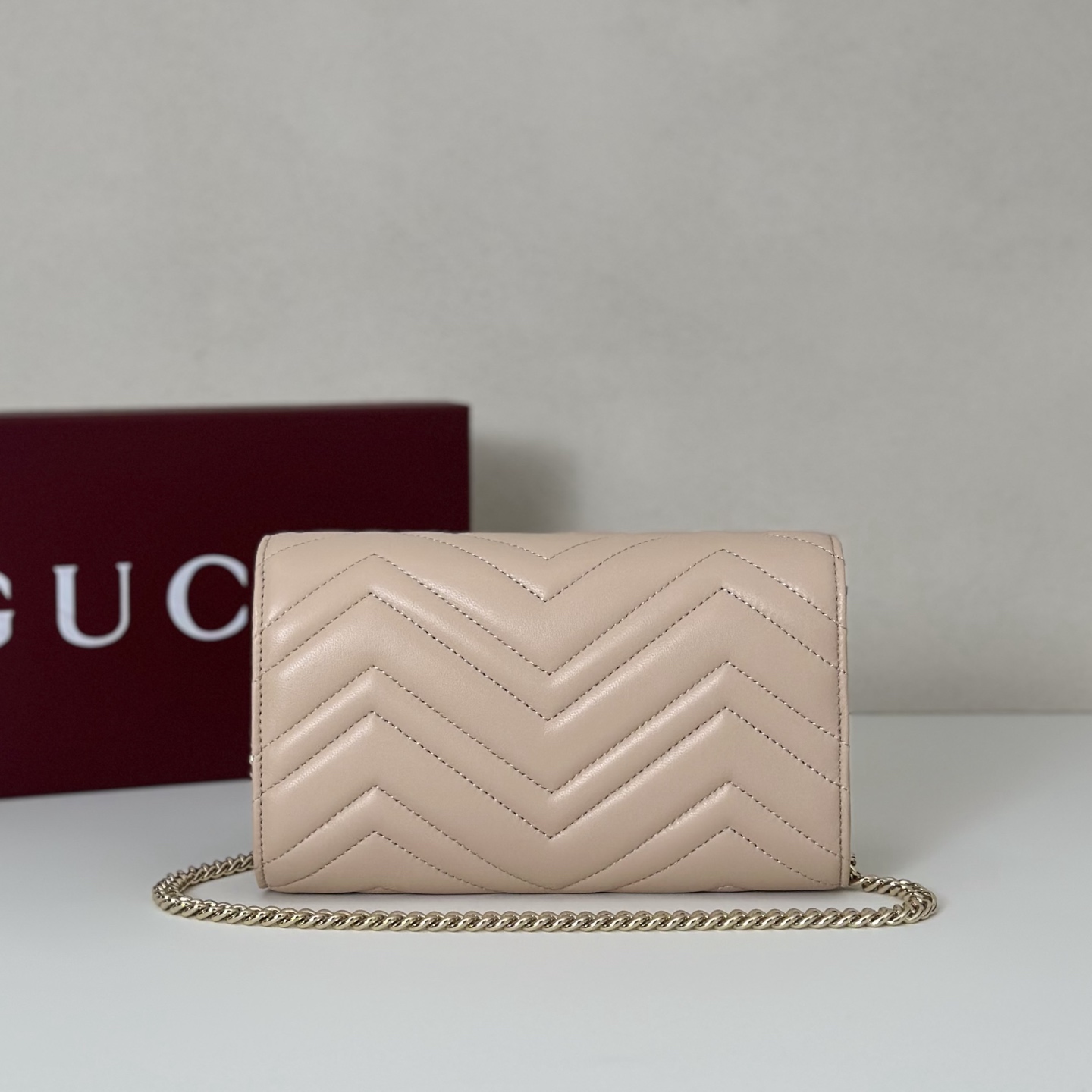 Gucci GG Marmont Chain Wallet Matelasse Leather Mini