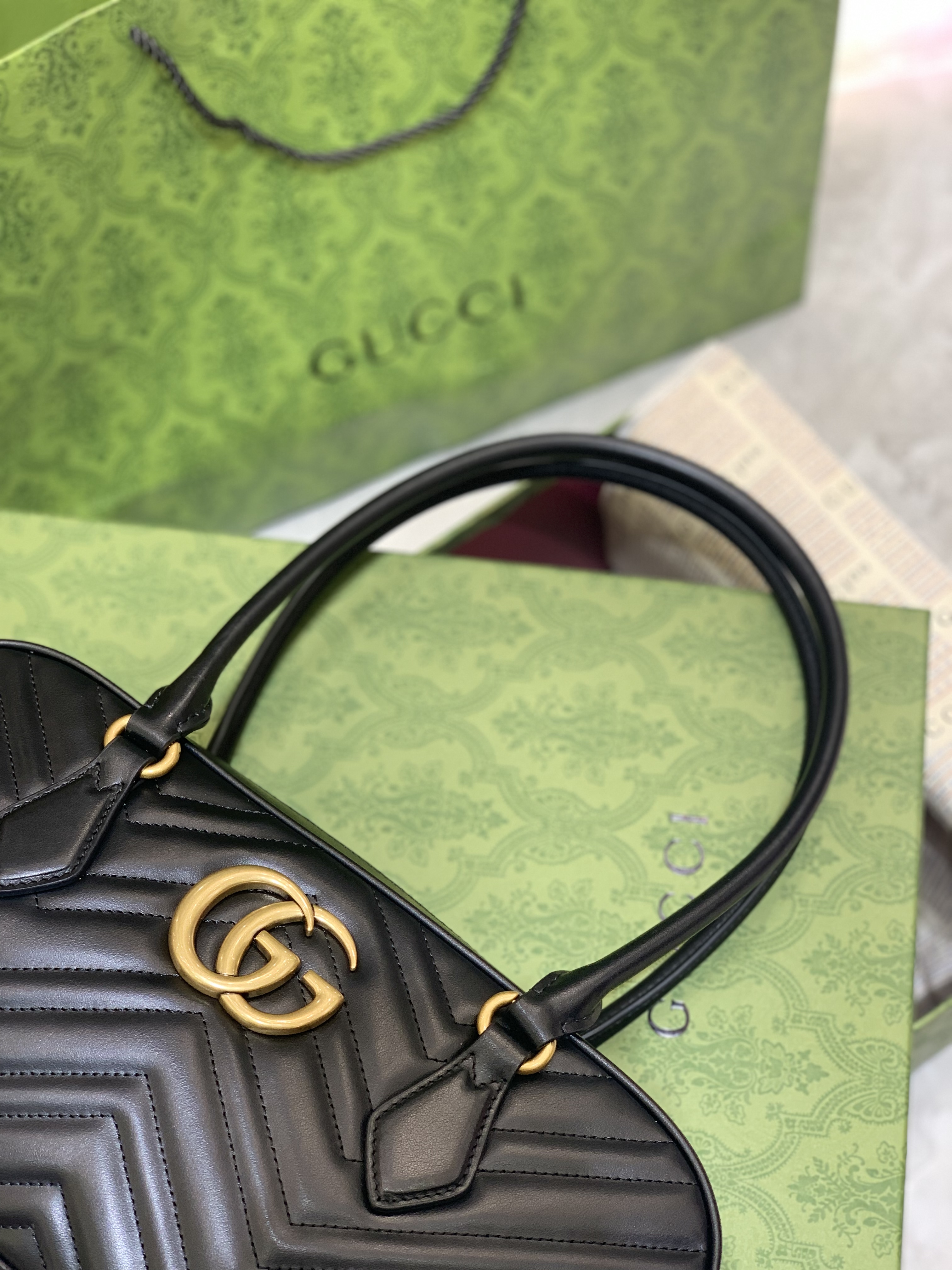 Gucci Black Matelassé Handbag | Premium 2024 Style