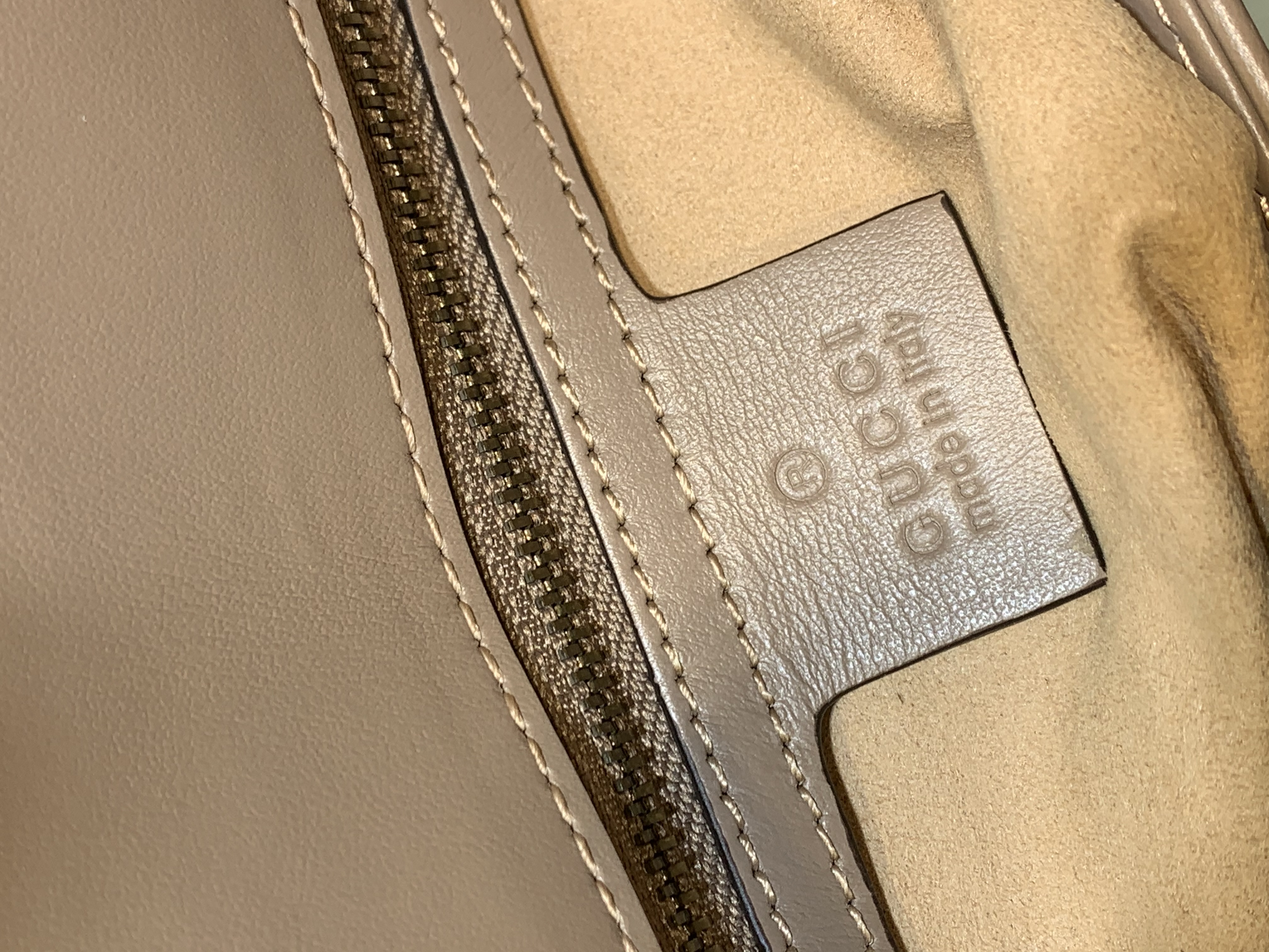 Gucci GG Marmont Dusty Pink Bag 2024 – Stunning Luxury Accessory